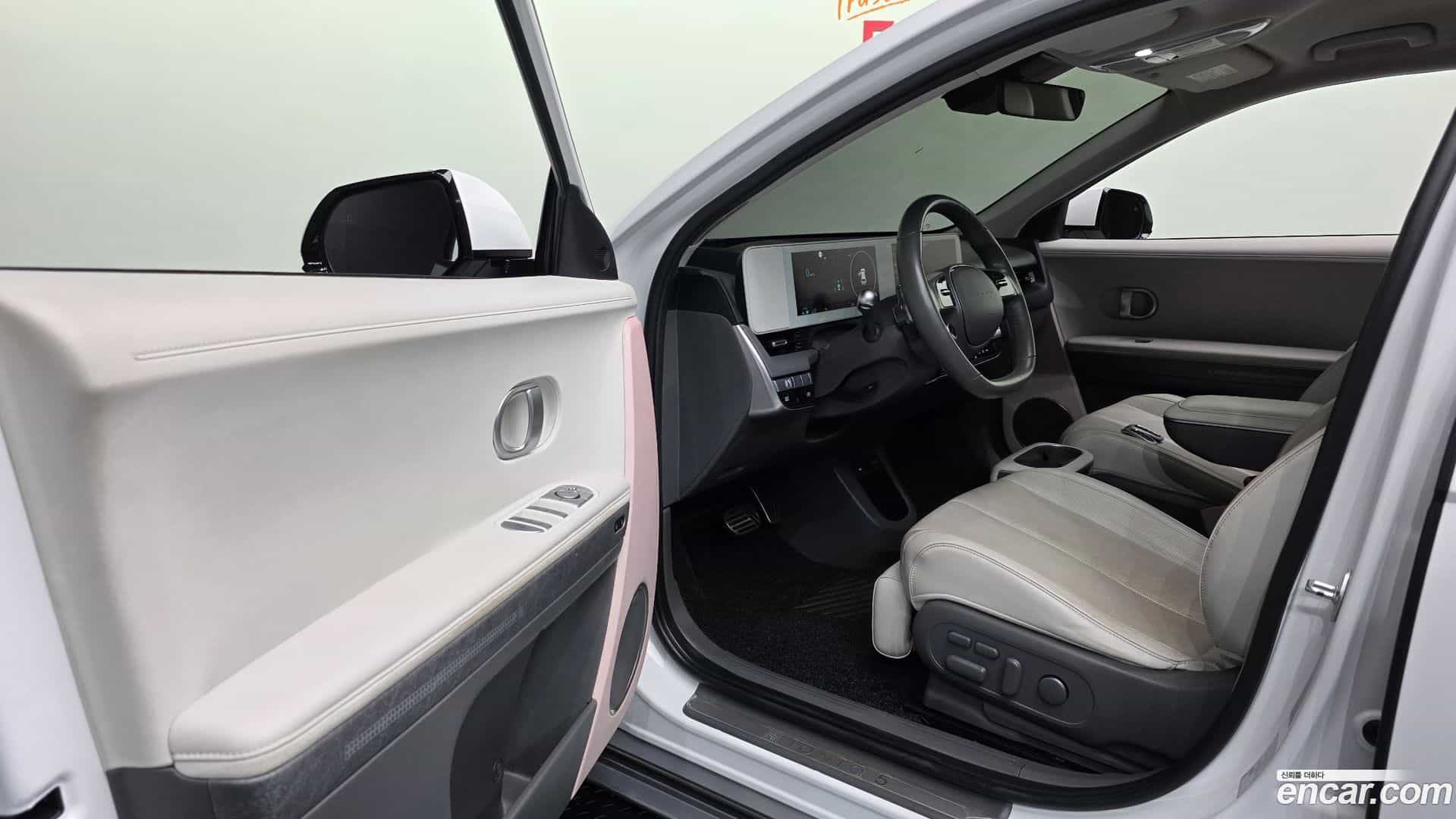 Ioniq5 Hyundai 2021.8-INNER-010