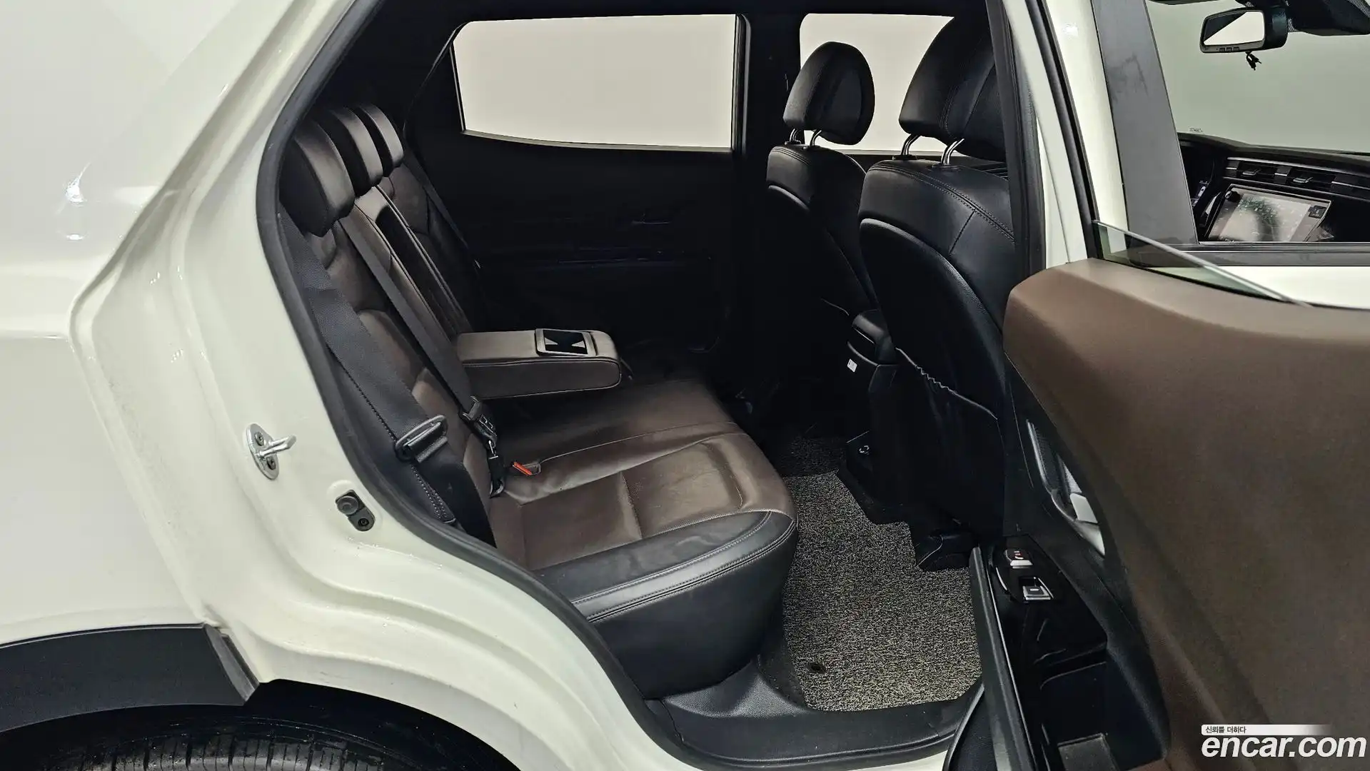 KORANDO KG Mobility 2021.2-OPTION-016