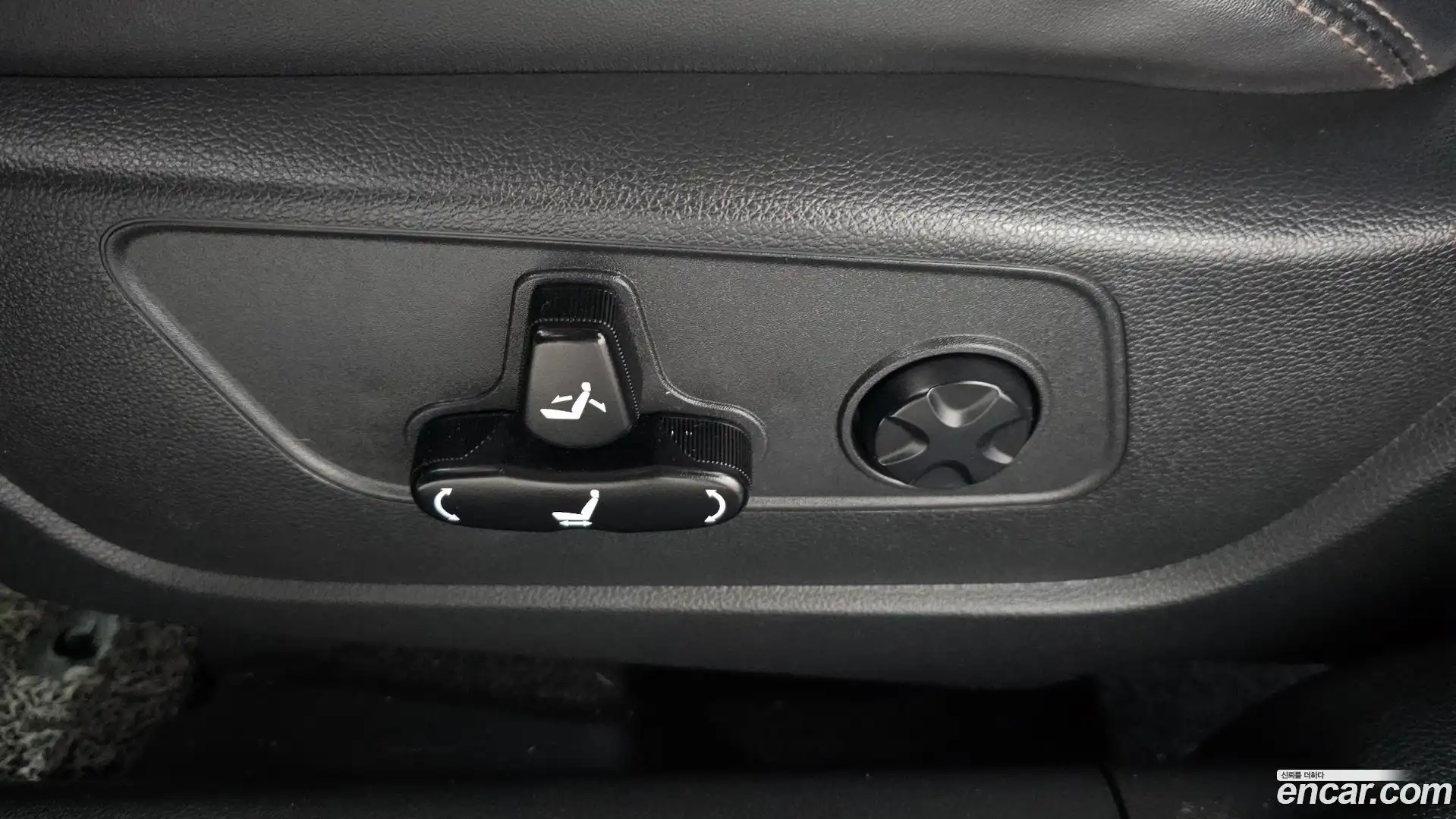 KORANDO KG Mobility 2021.2-OPTION-046