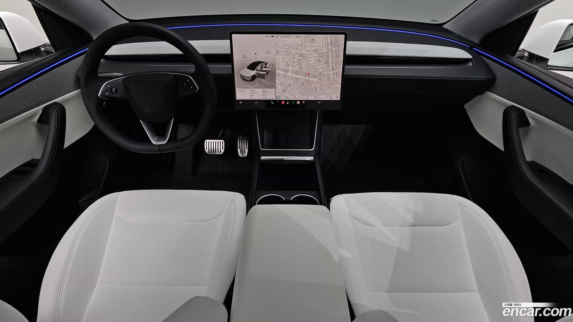 Model Y Tesla 2025.5-INNER-007