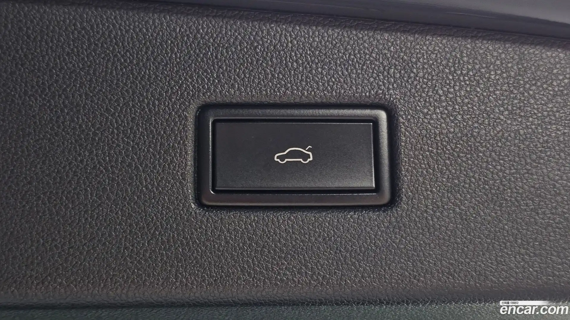 Tiguan Volkswagen 2020.9-OPTION-024
