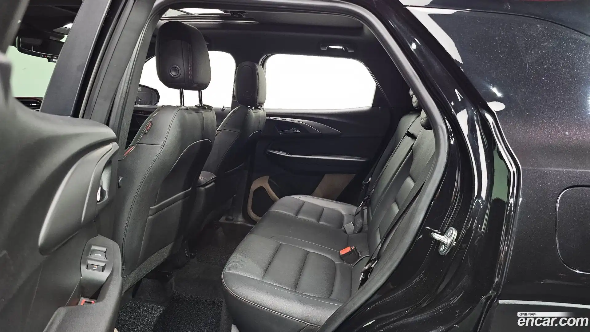 Trailblazer Chevrolet 2021.4-OPTION-016