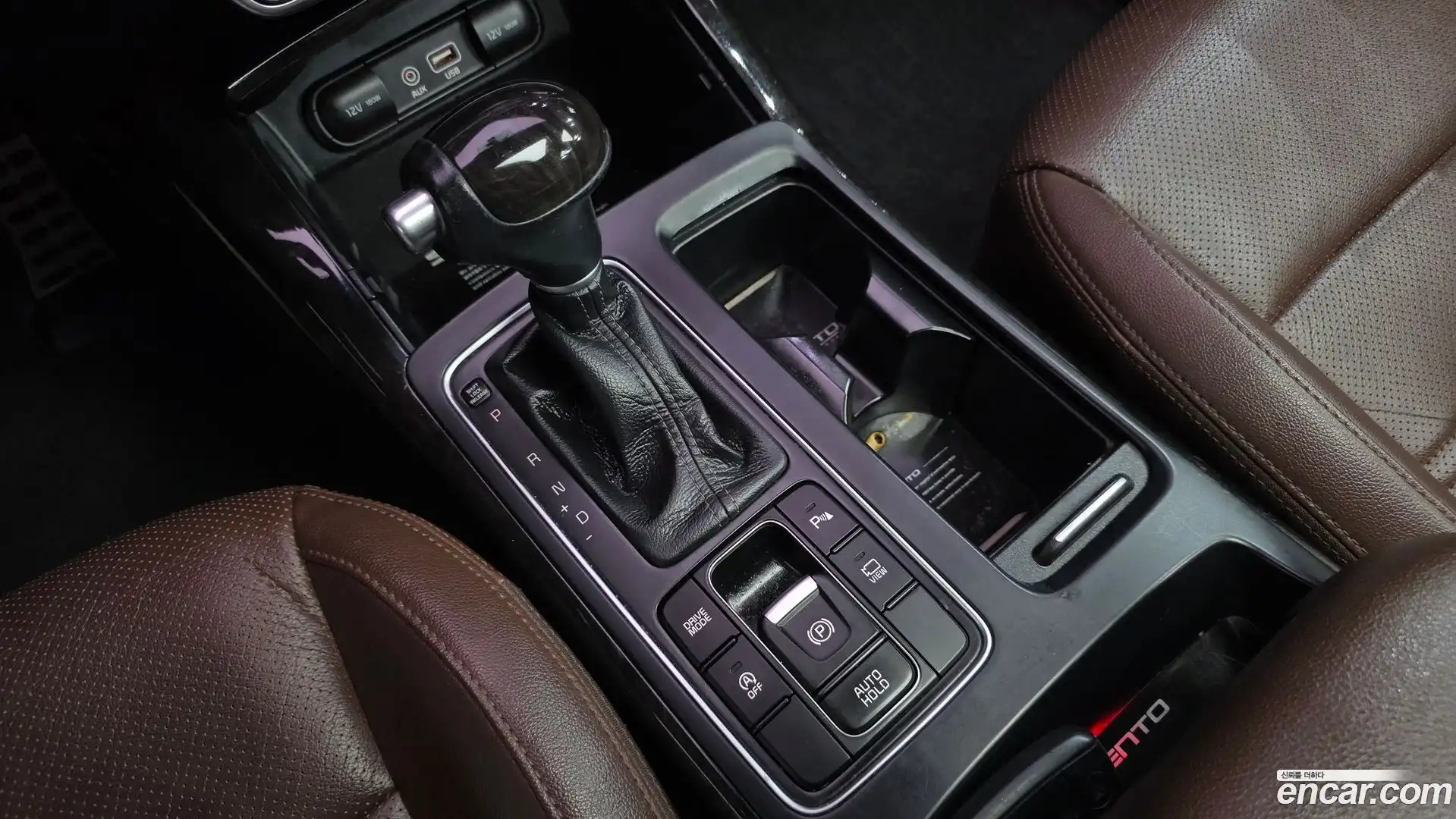 Sorento Kia 2016.2-INNER-009