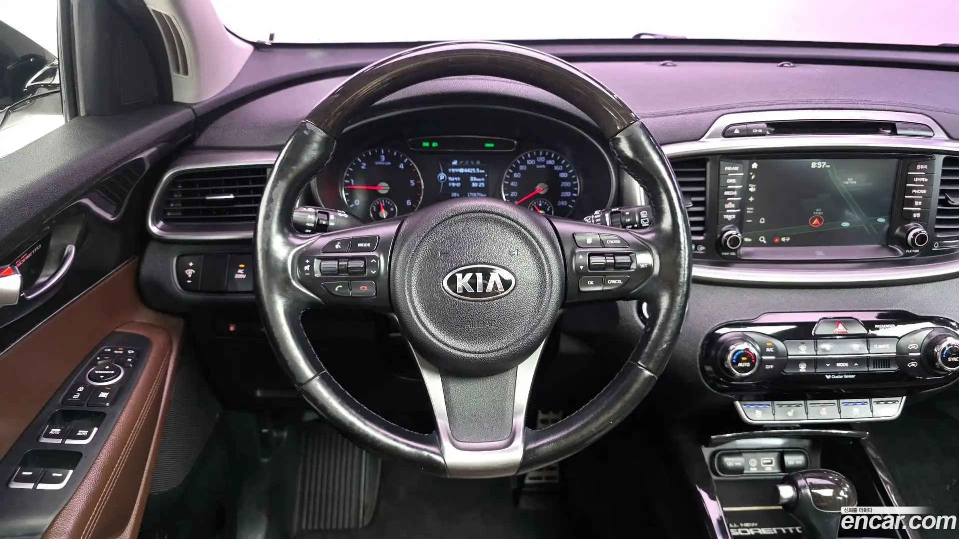 Sorento Kia 2016.2-OPTION-016