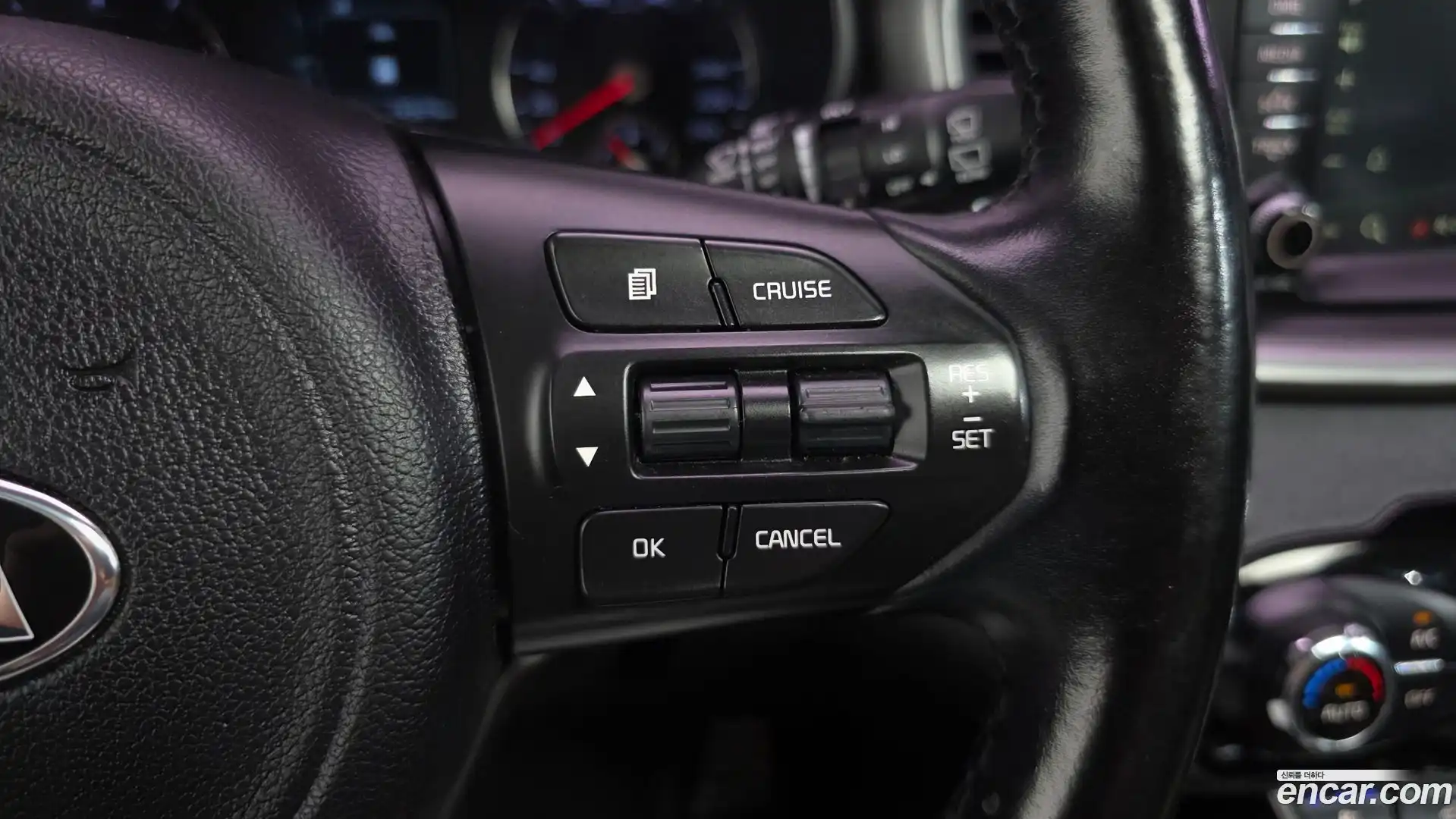 Sorento Kia 2016.2-OPTION-021