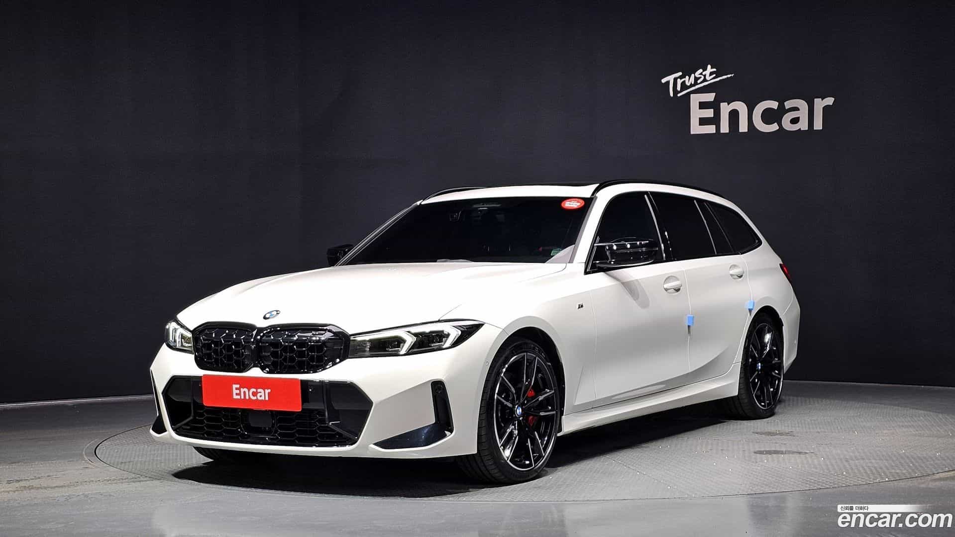 3-Series BMW 2025.10-OUTER-001