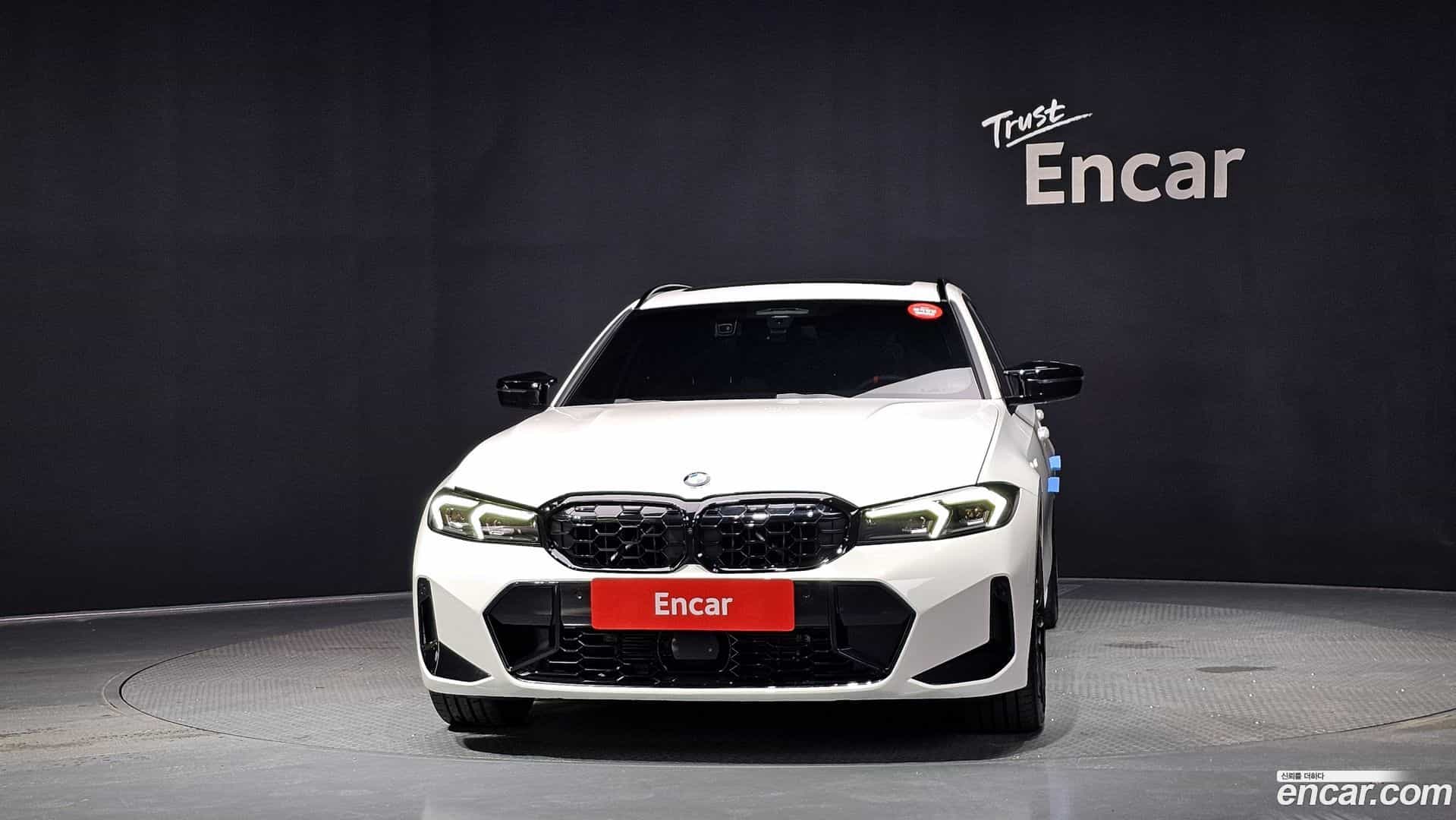 3-Series BMW 2025.10-OUTER-003