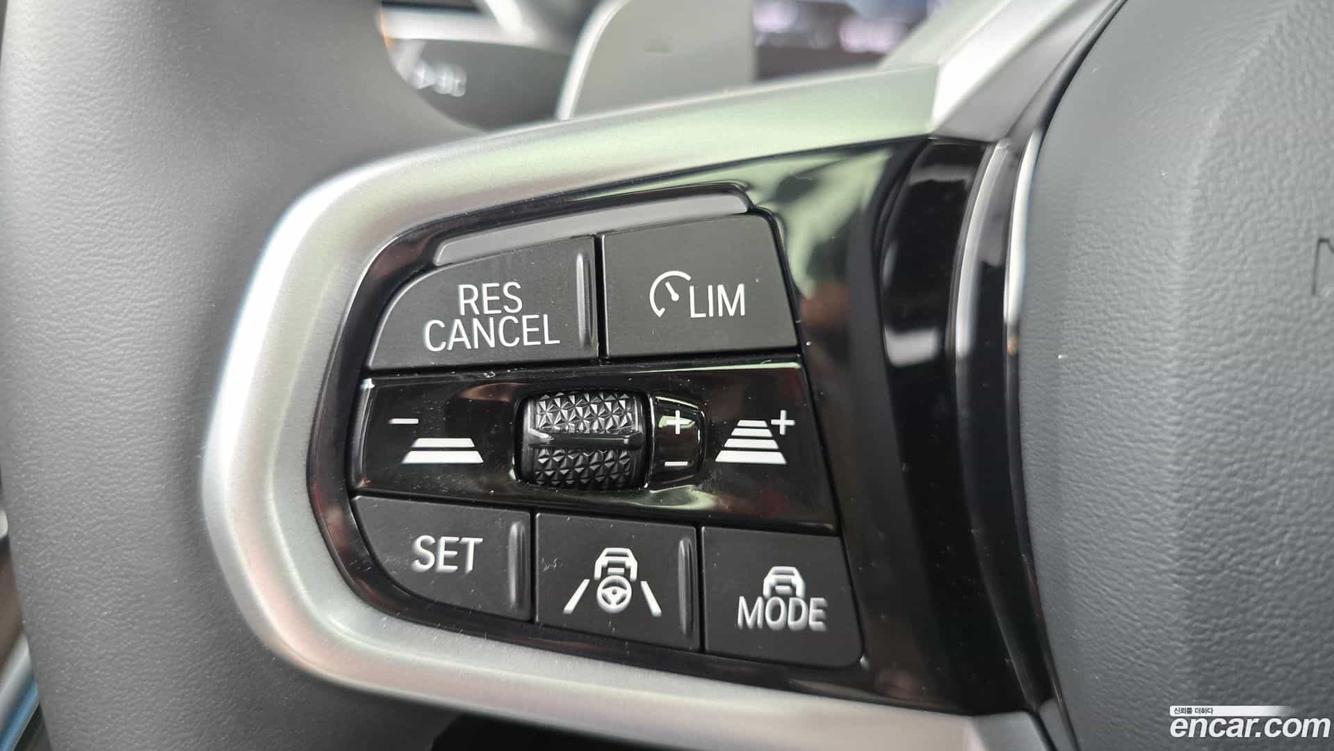 3-Series BMW 2025.10-OPTION-022