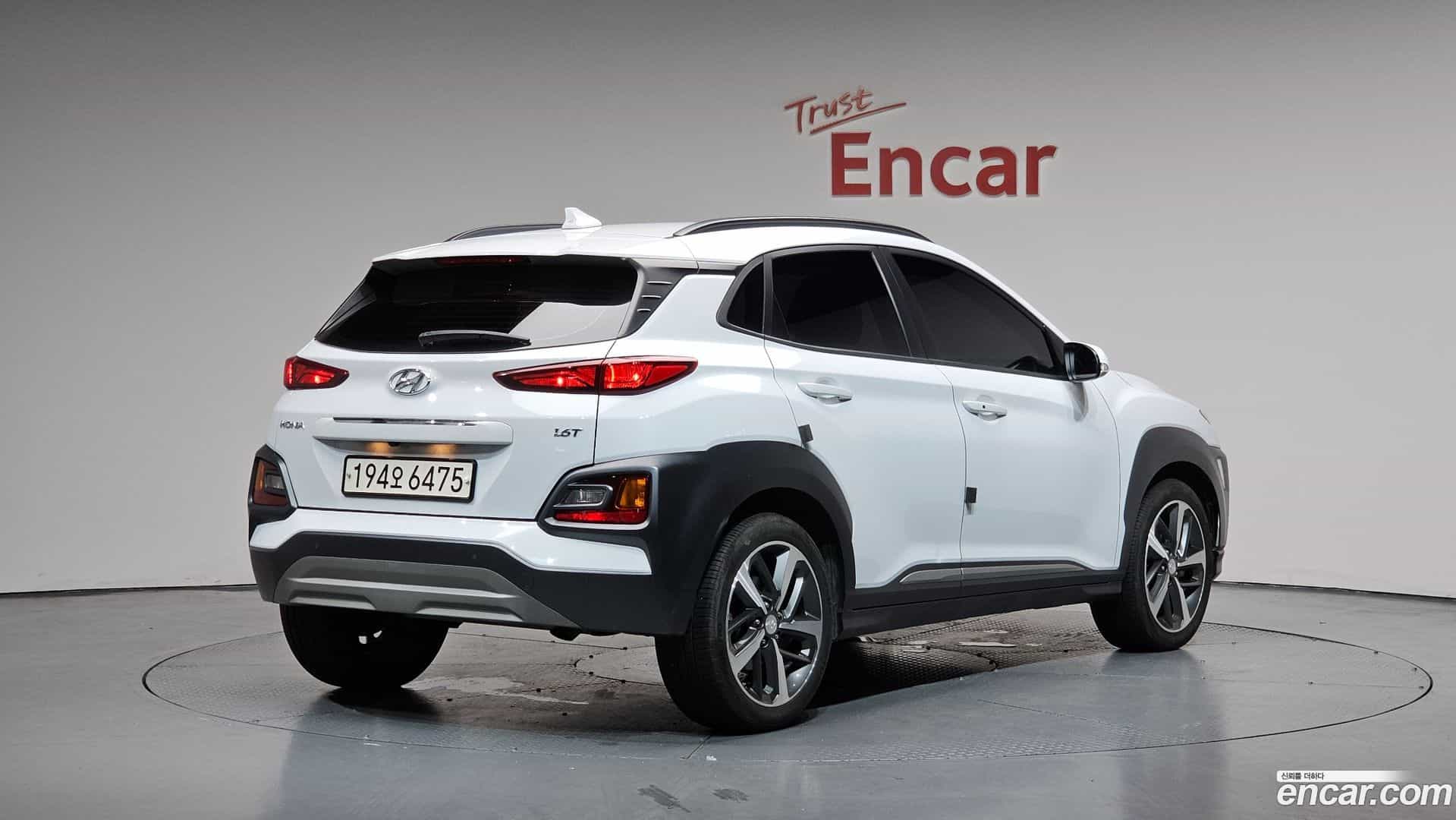 Kona Hyundai 2019.3-OUTER-002