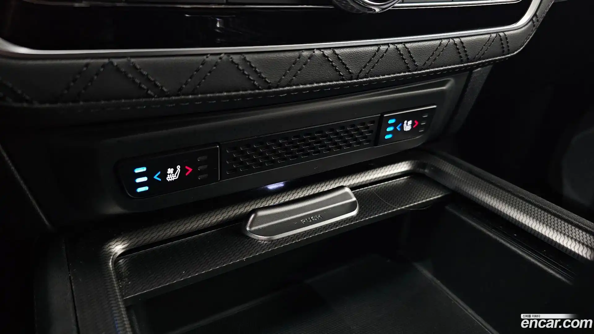 Rexton KG Mobility 2021.5-OPTION-042