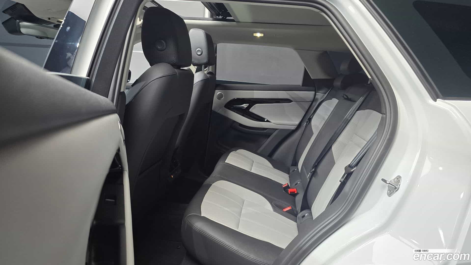 Range Rover Evoque Land Rover 2024.11-OPTION-015