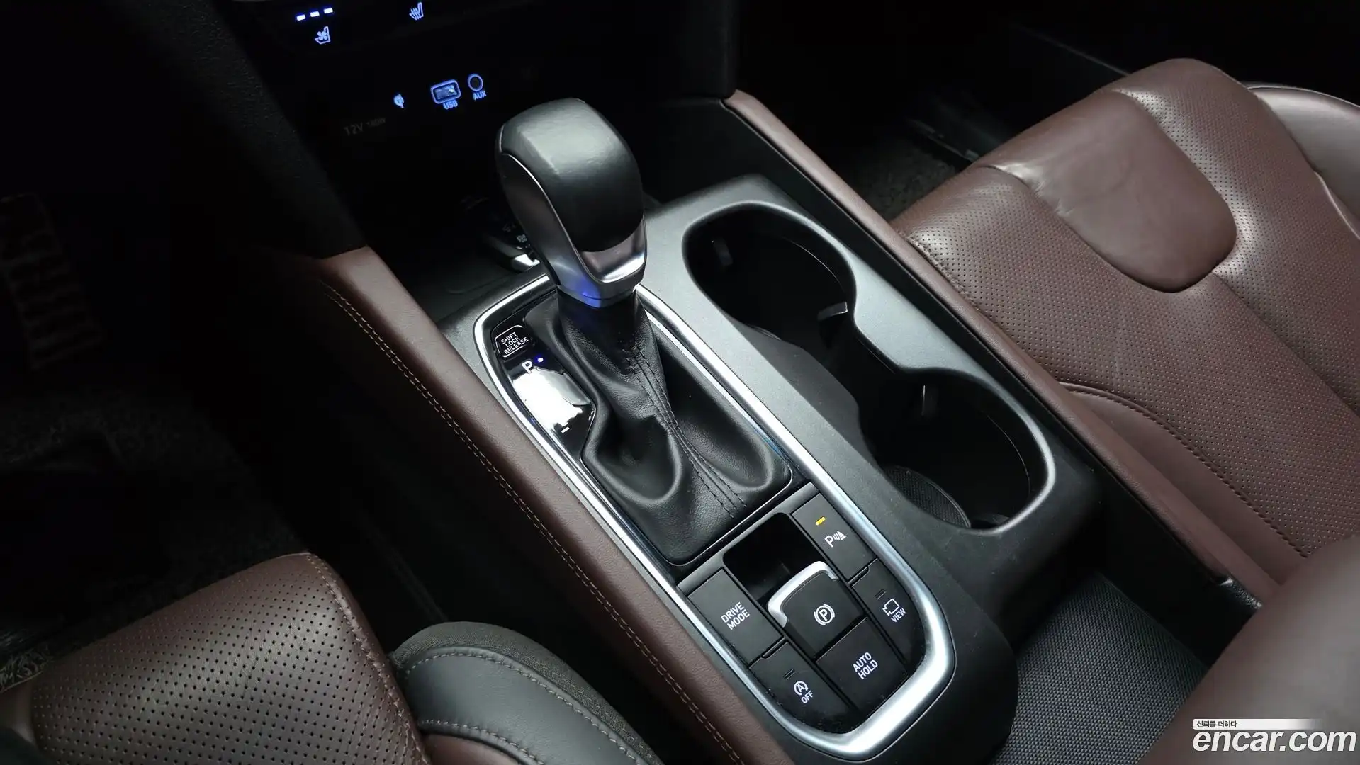Santafe Hyundai 2018.10-INNER-009