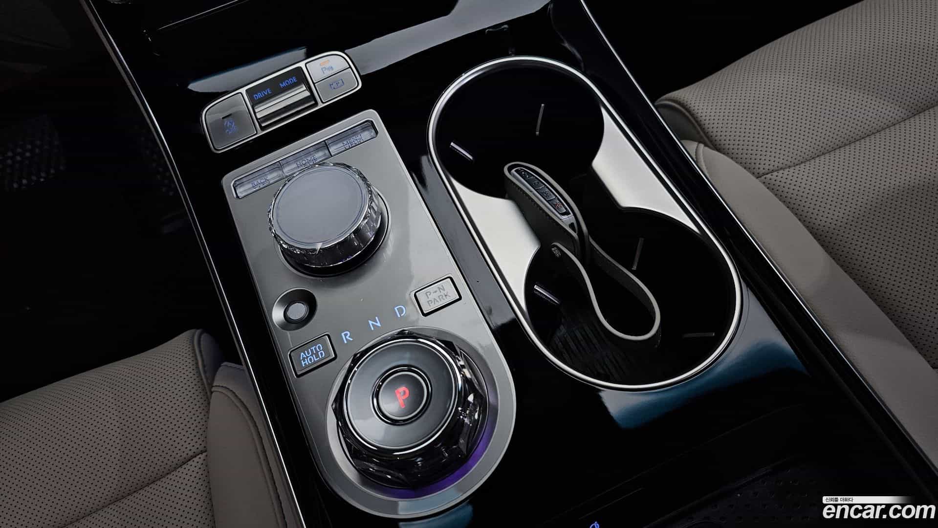 GV70 Genesis 2026.0-INNER-009