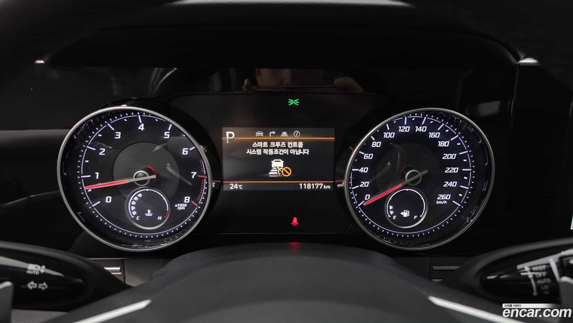 Grandeur Hyundai 2021.11-INNER-008