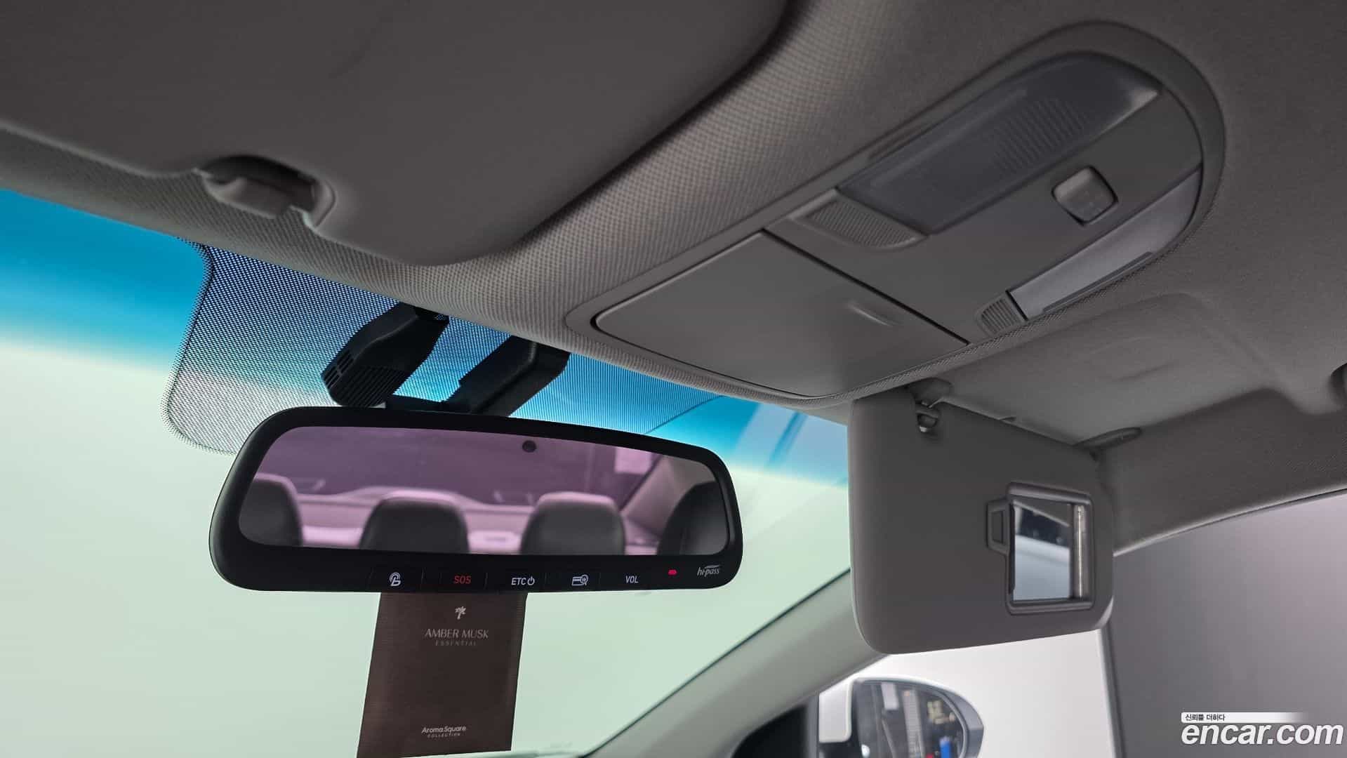AVANTE Hyundai 2019.6-OPTION-021