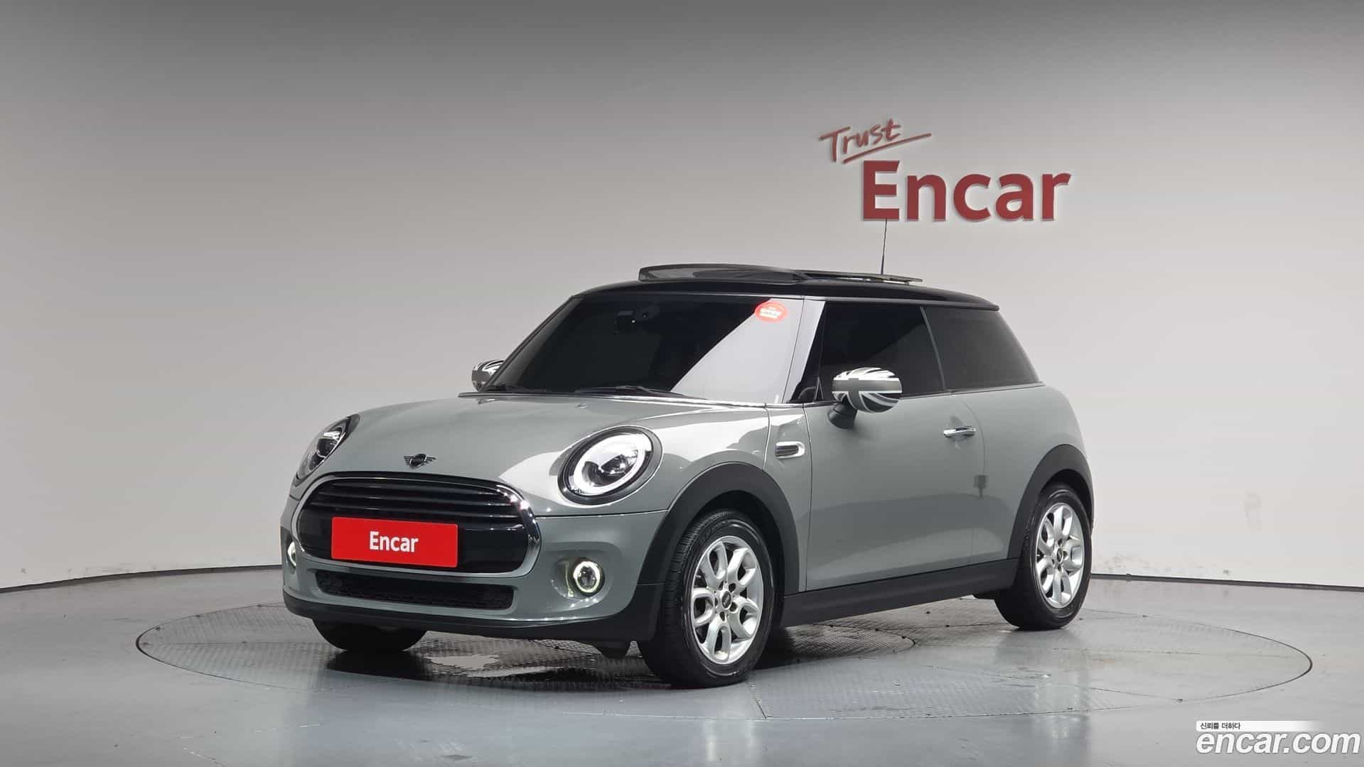 Cooper Mini 2021.0-OUTER-001