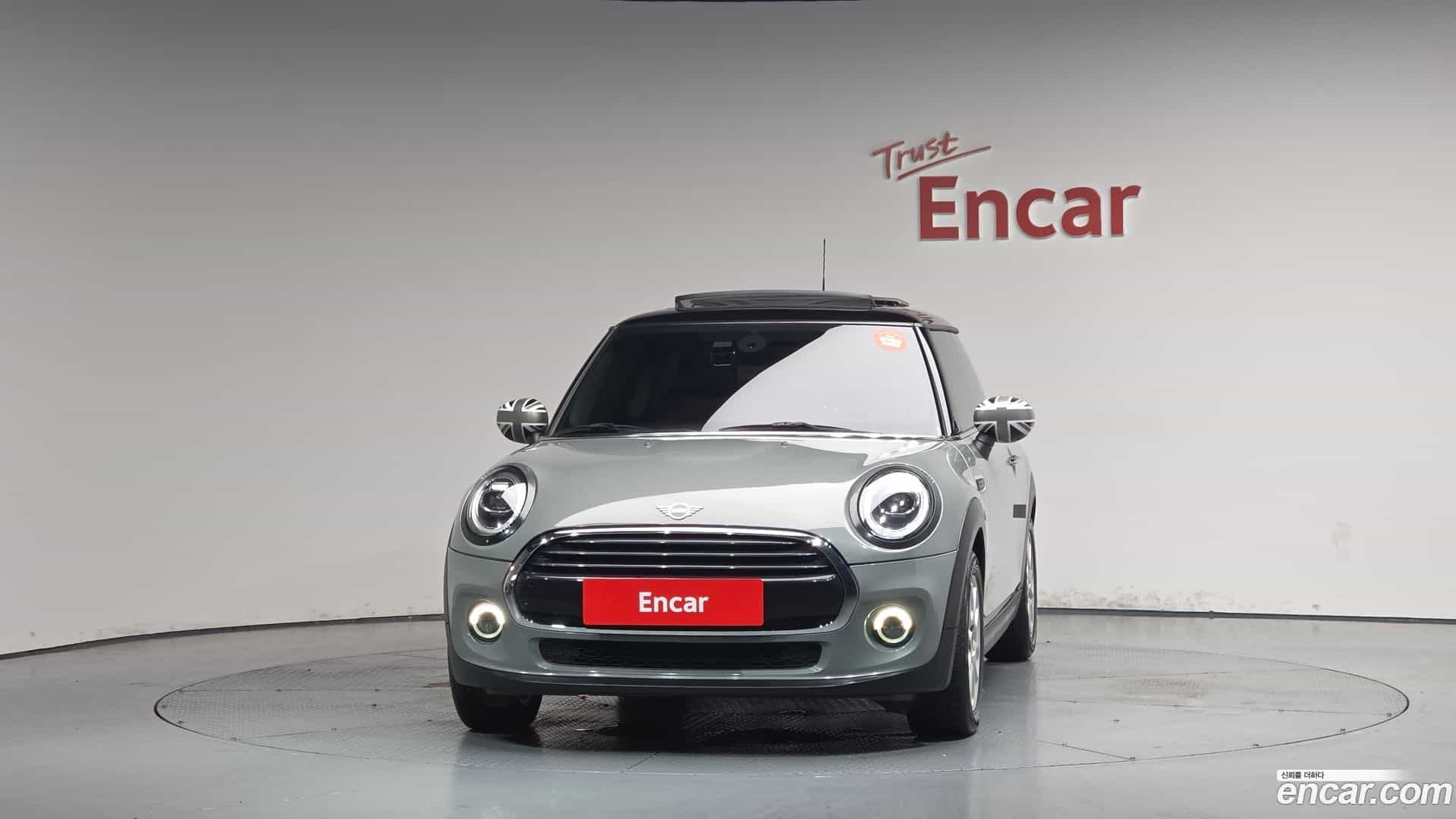 Cooper Mini 2021.0-OUTER-003