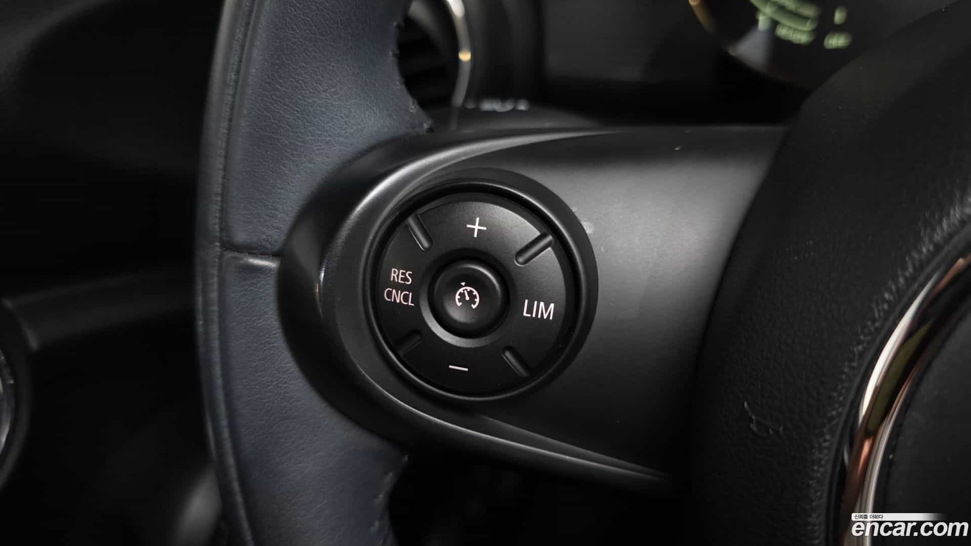 Cooper Mini 2021.0-OPTION-021