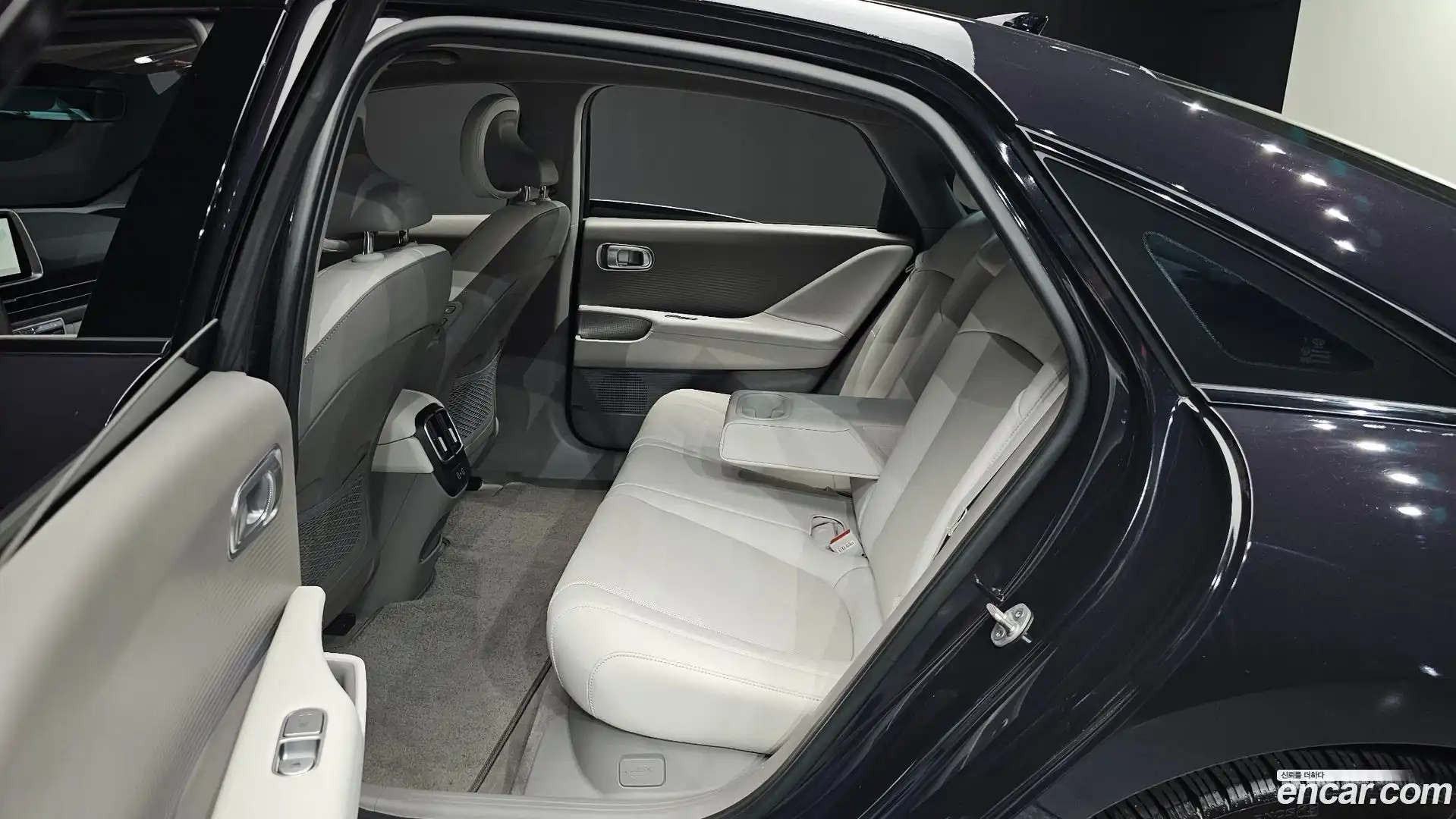 Ioniq6 Hyundai 2023.11-OPTION-015