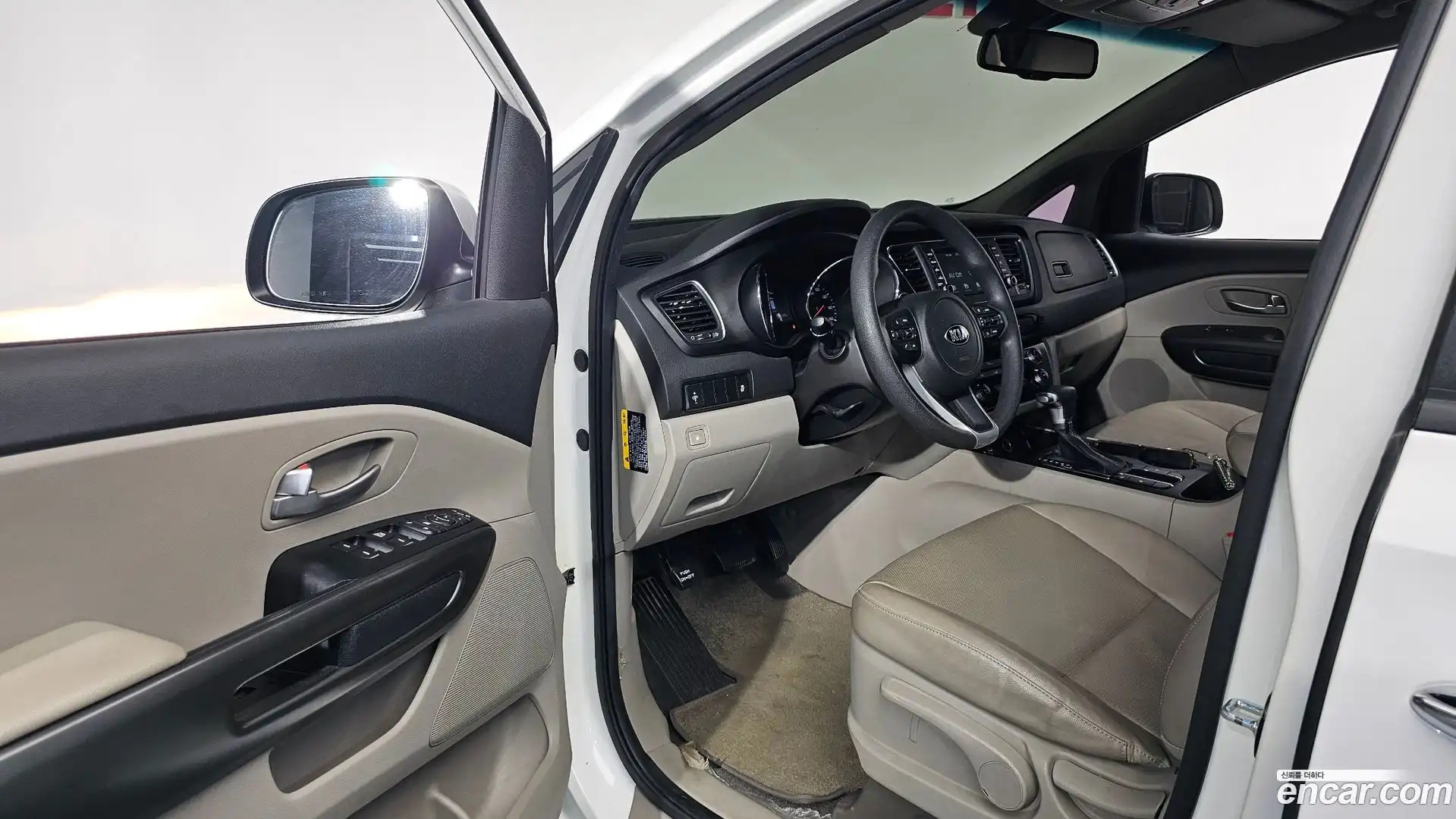 Canival Kia 2019.5-INNER-010
