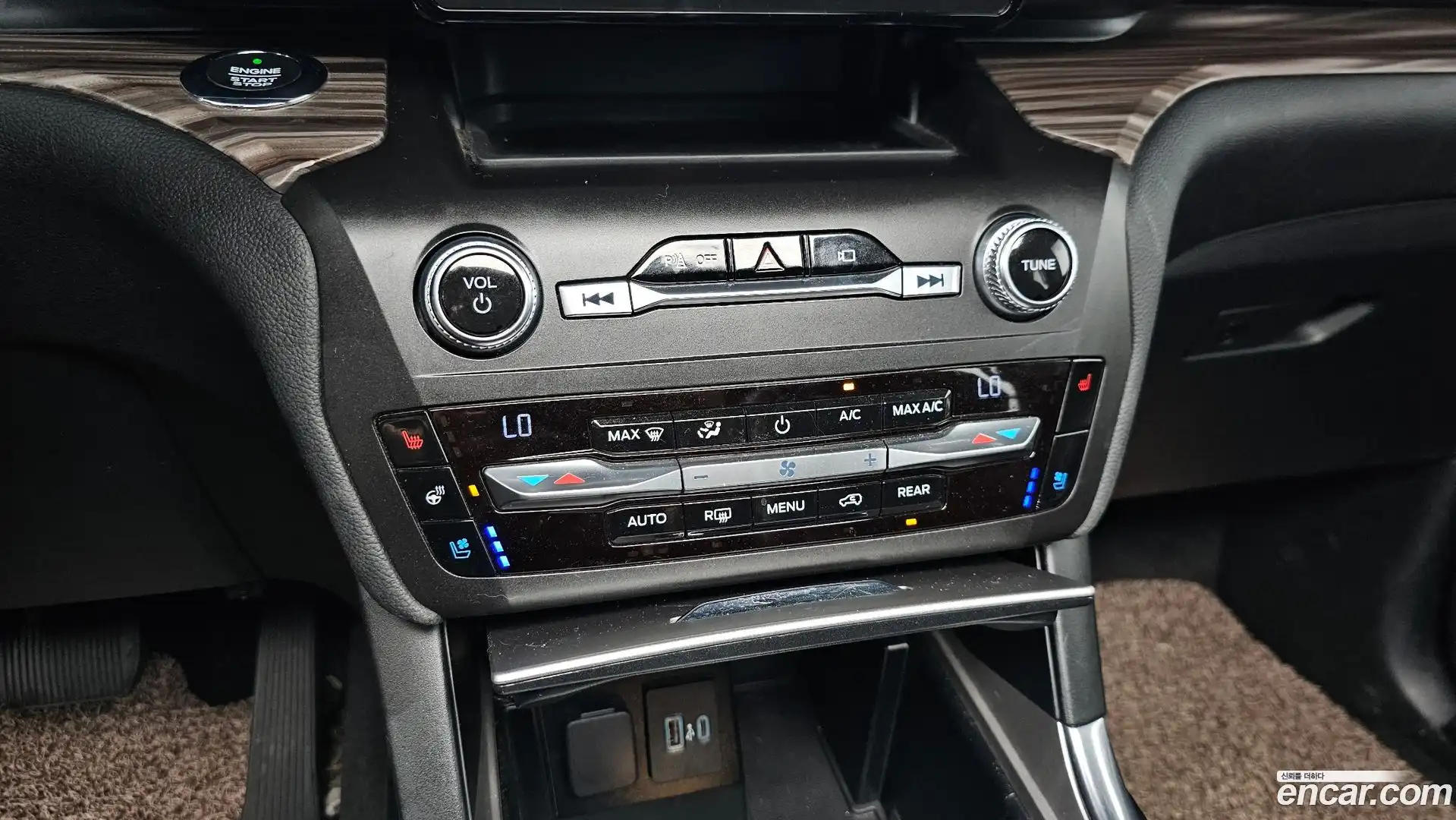 Explorer Ford 2020.10-OPTION-024