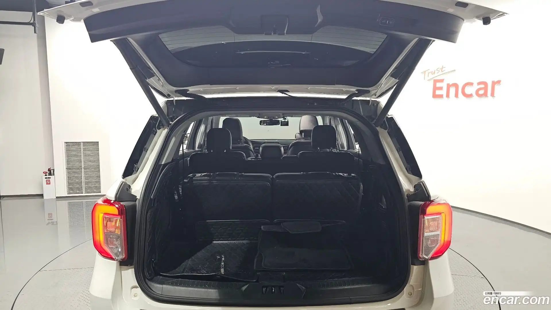 Explorer Ford 2020.10-OPTION-045