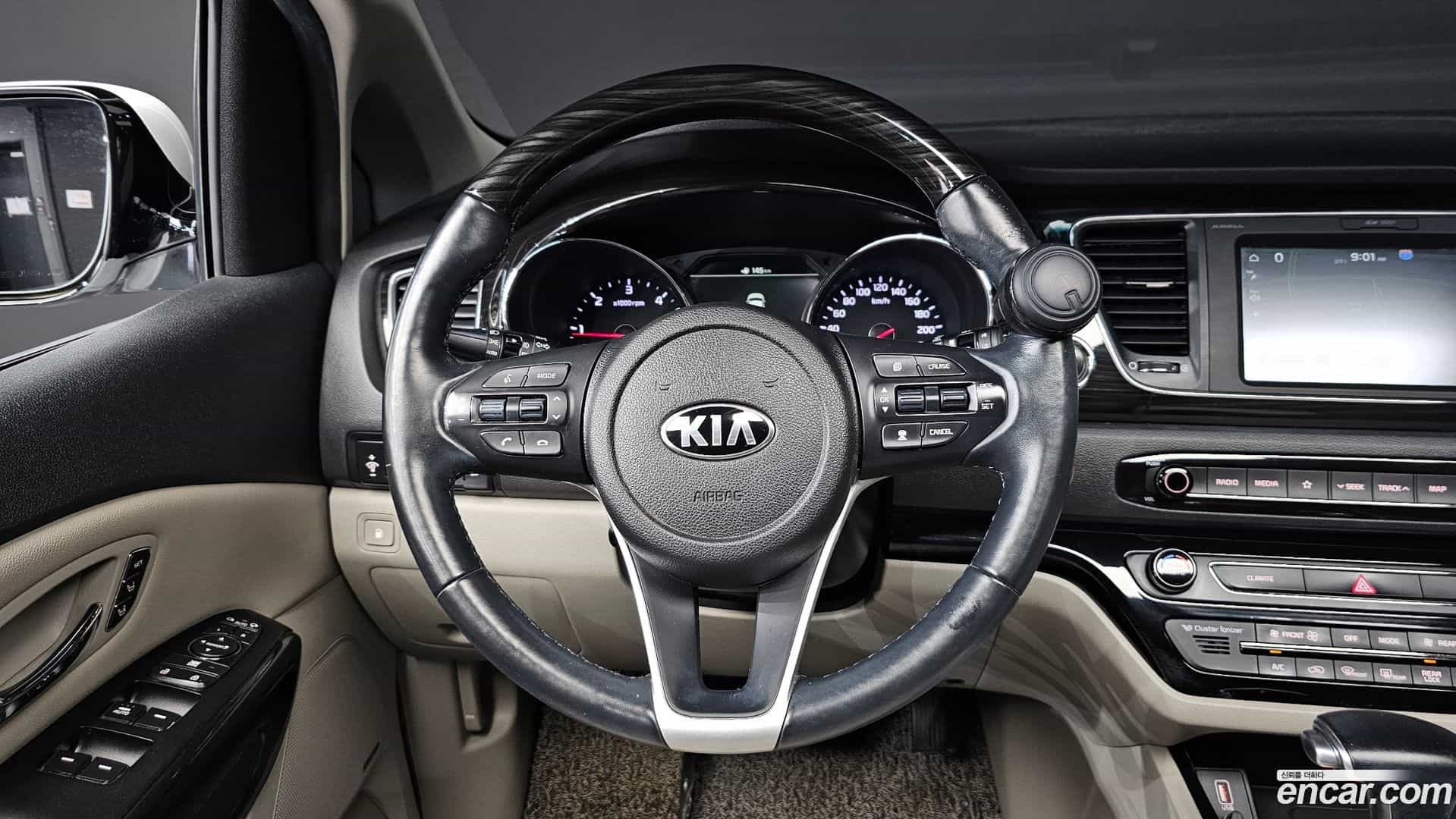 Canival Kia 2018.3-OPTION-016