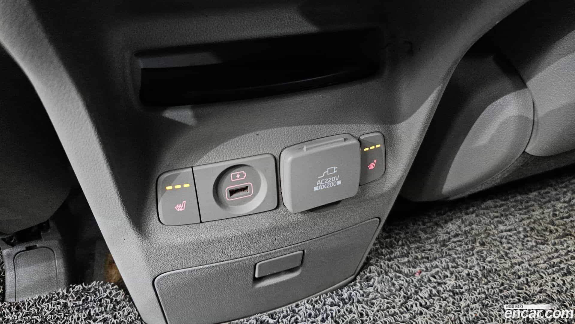 Canival Kia 2018.3-OPTION-022