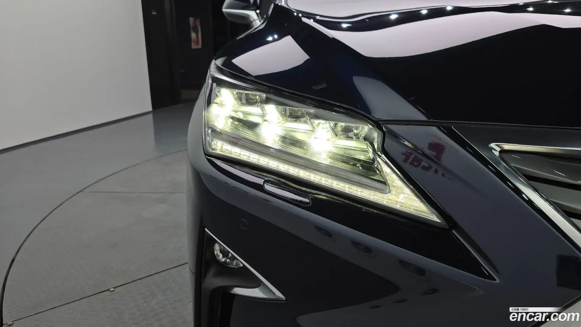 RX Lexus 2018.11-OUTER-032