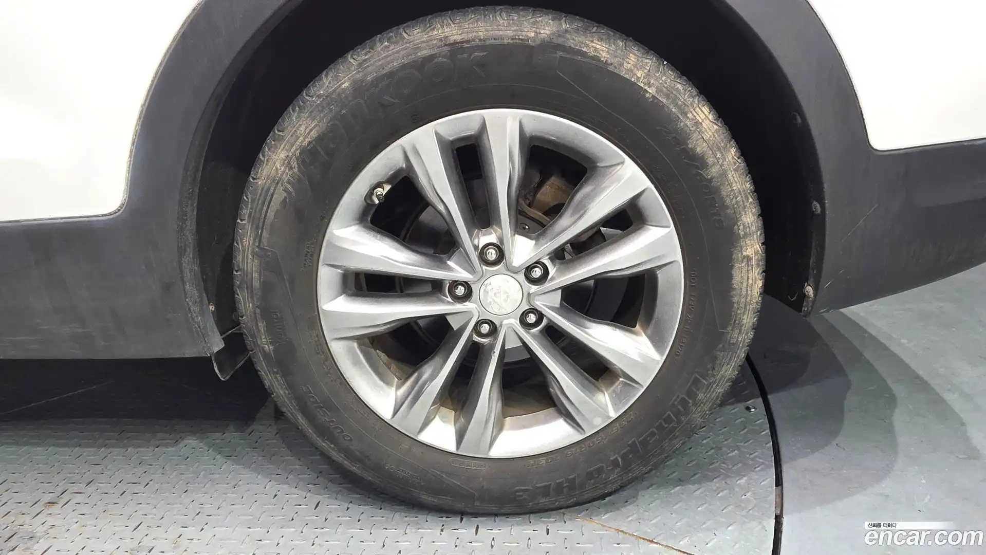 Santafe Hyundai 2015.6-OUTER-031