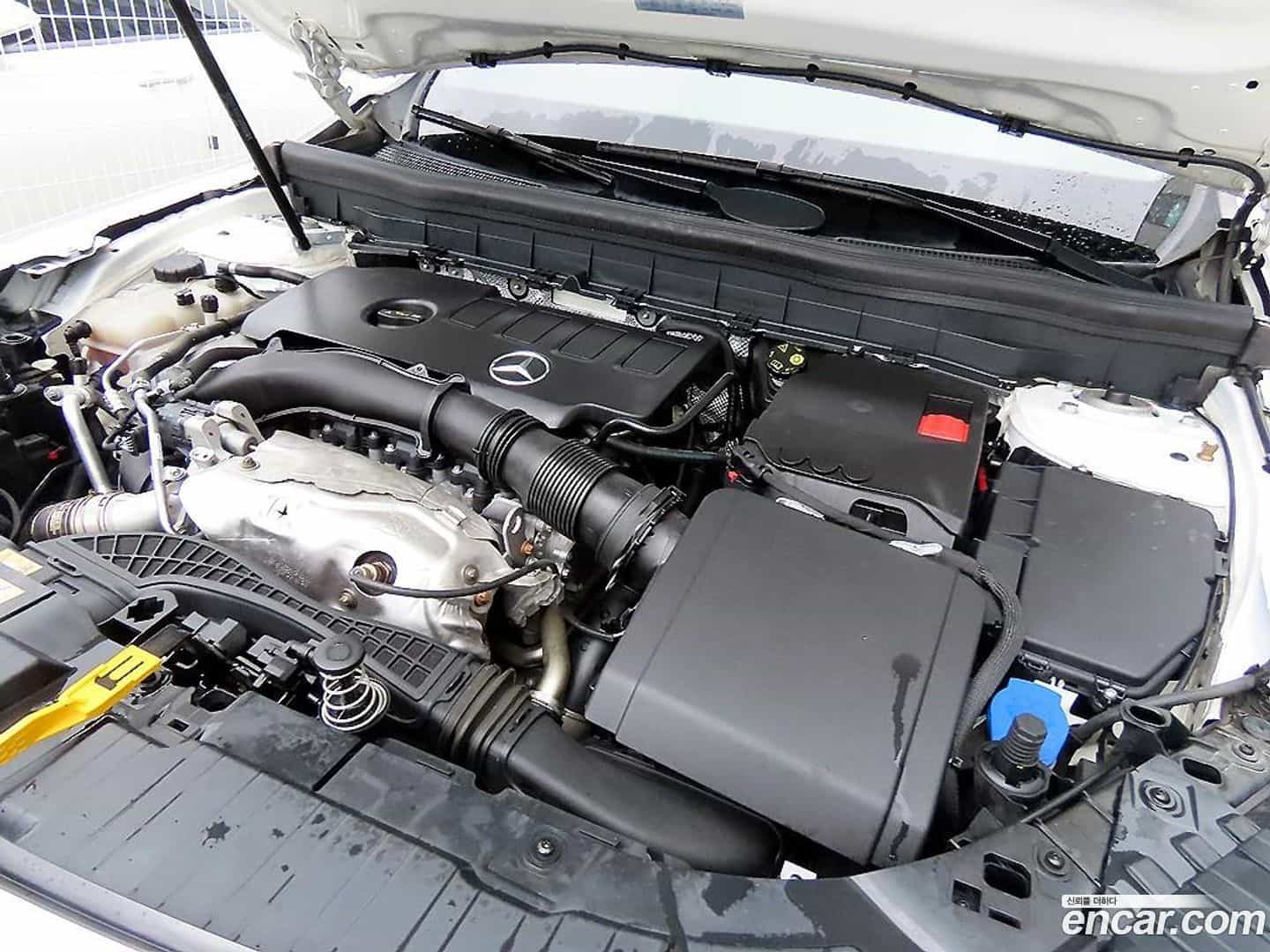 GLB-Class Mercedes-Benz 2022.5-OPTION-023