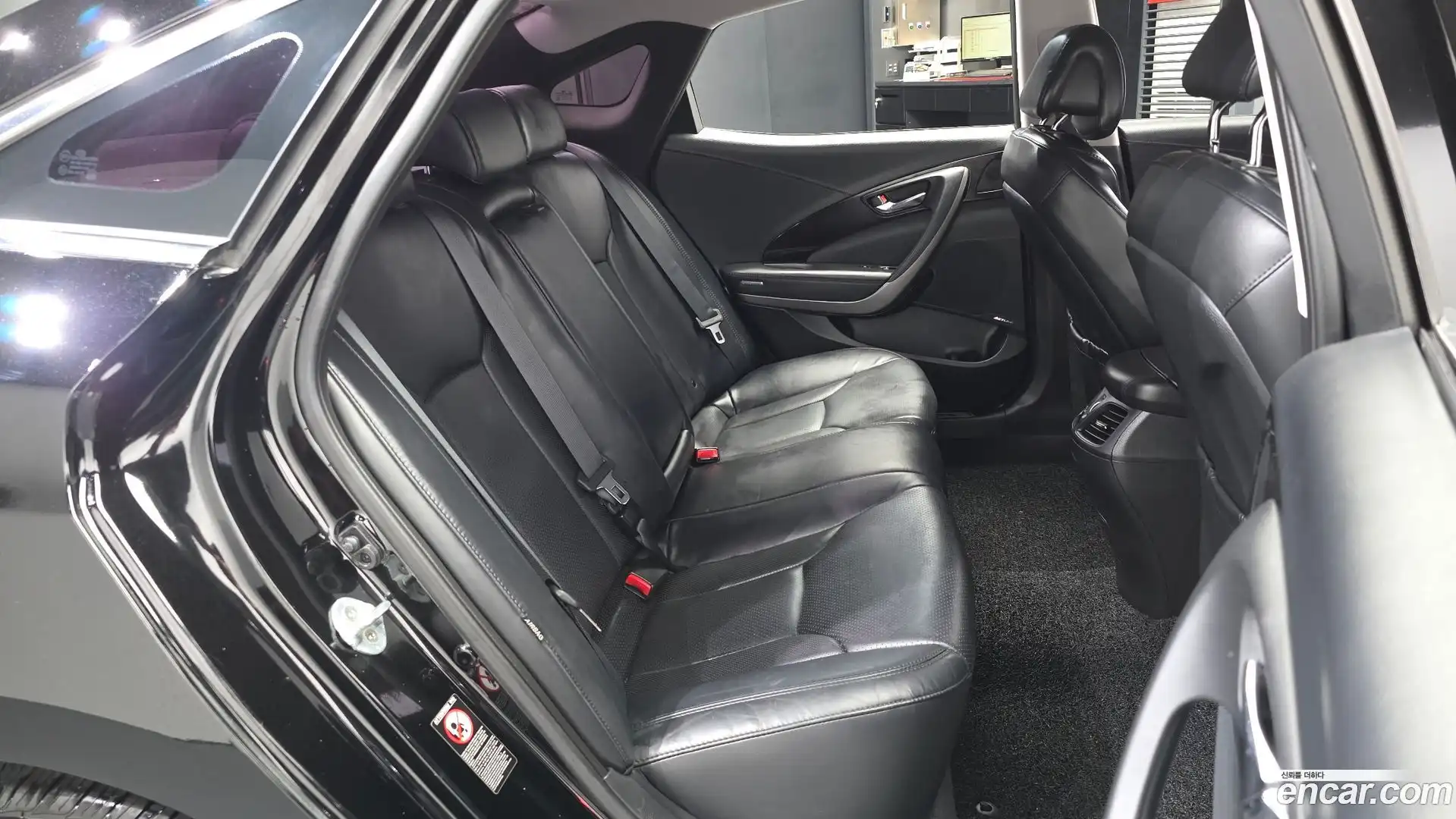 Grandeur Hyundai 2015.9-OPTION-016