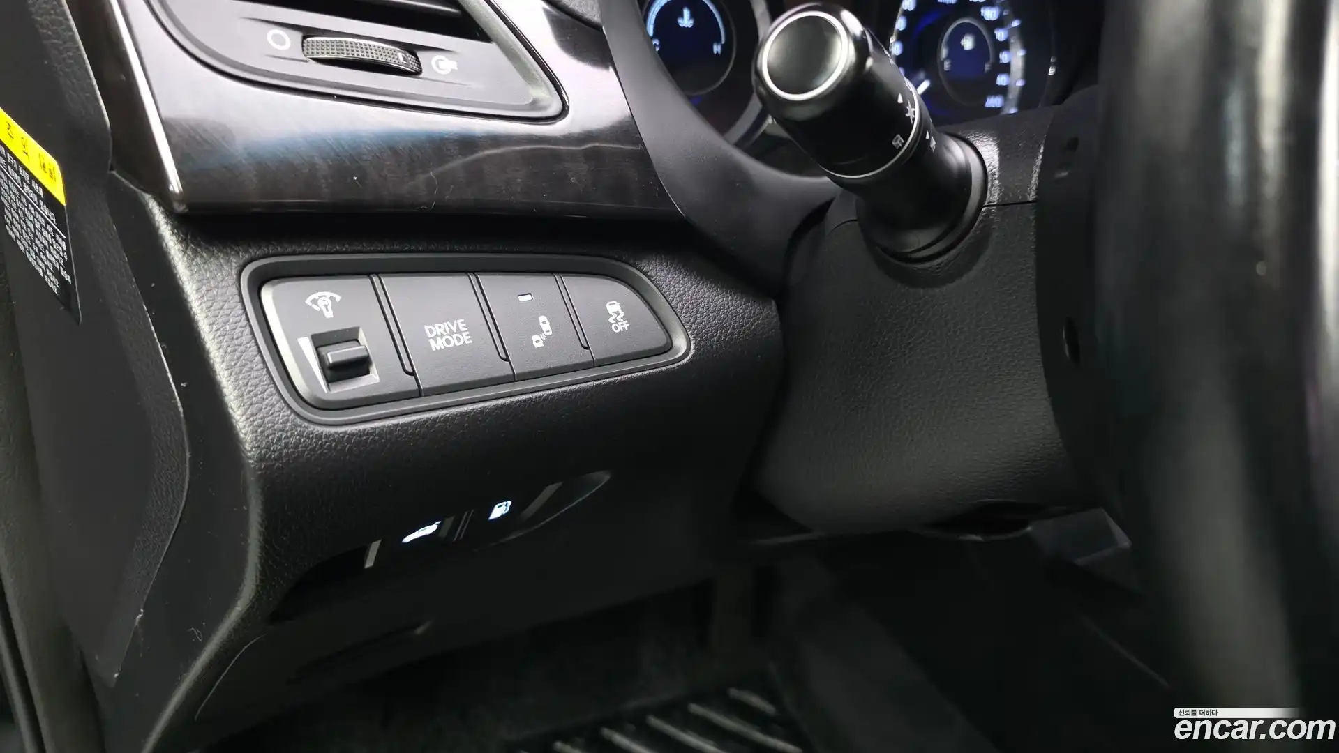Grandeur Hyundai 2015.9-OPTION-042