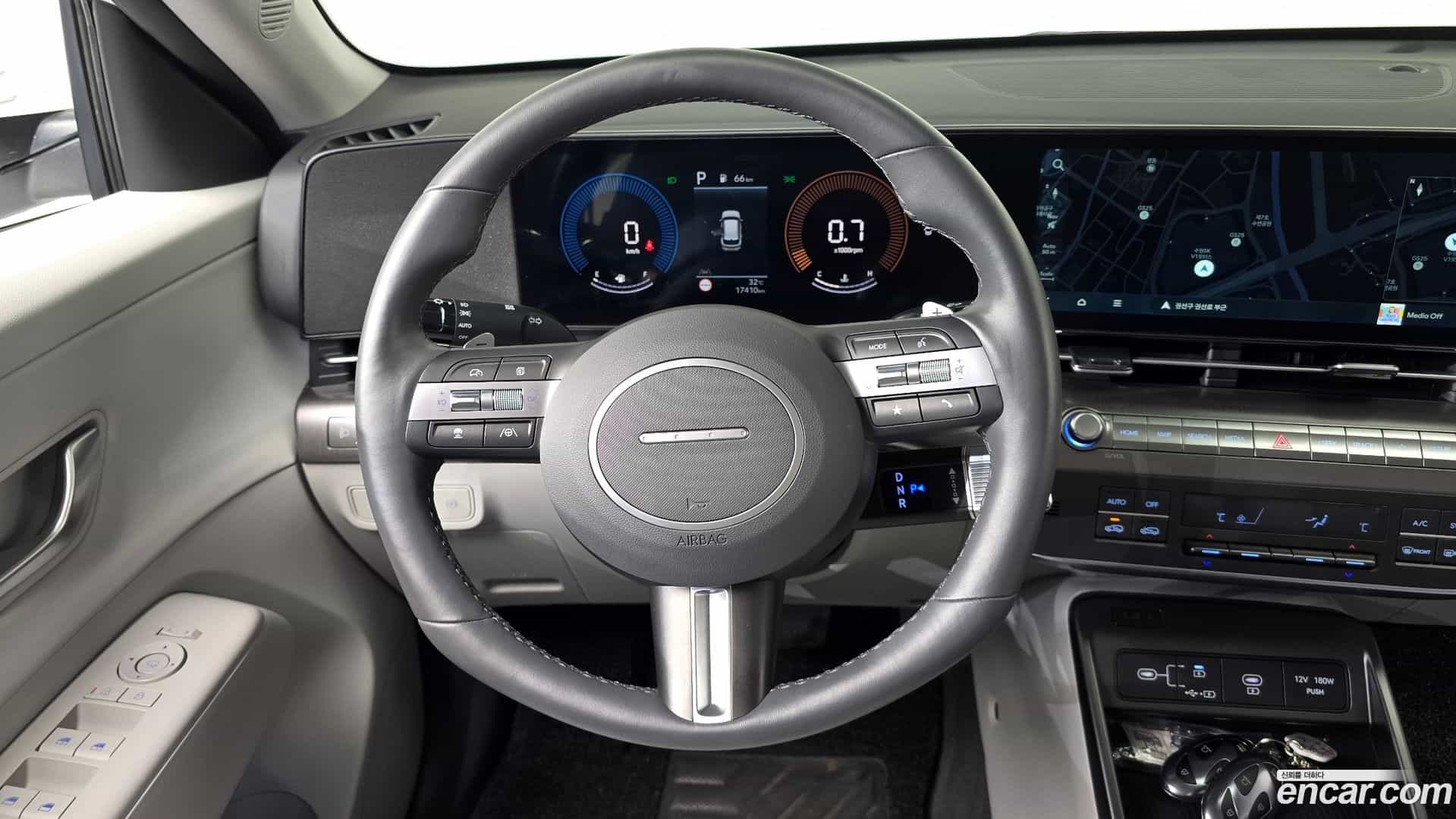 Kona Hyundai 2025.1-OPTION-017