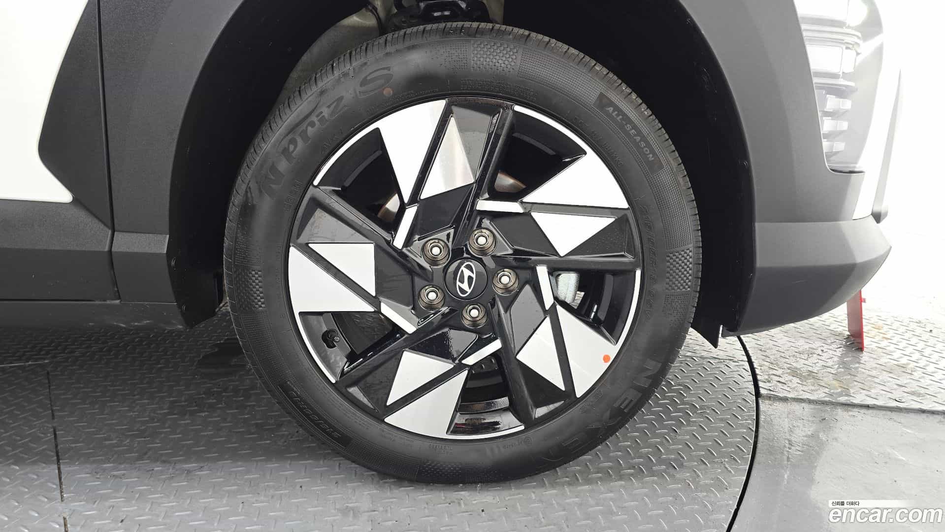 Kona Hyundai 2025.1-OUTER-031
