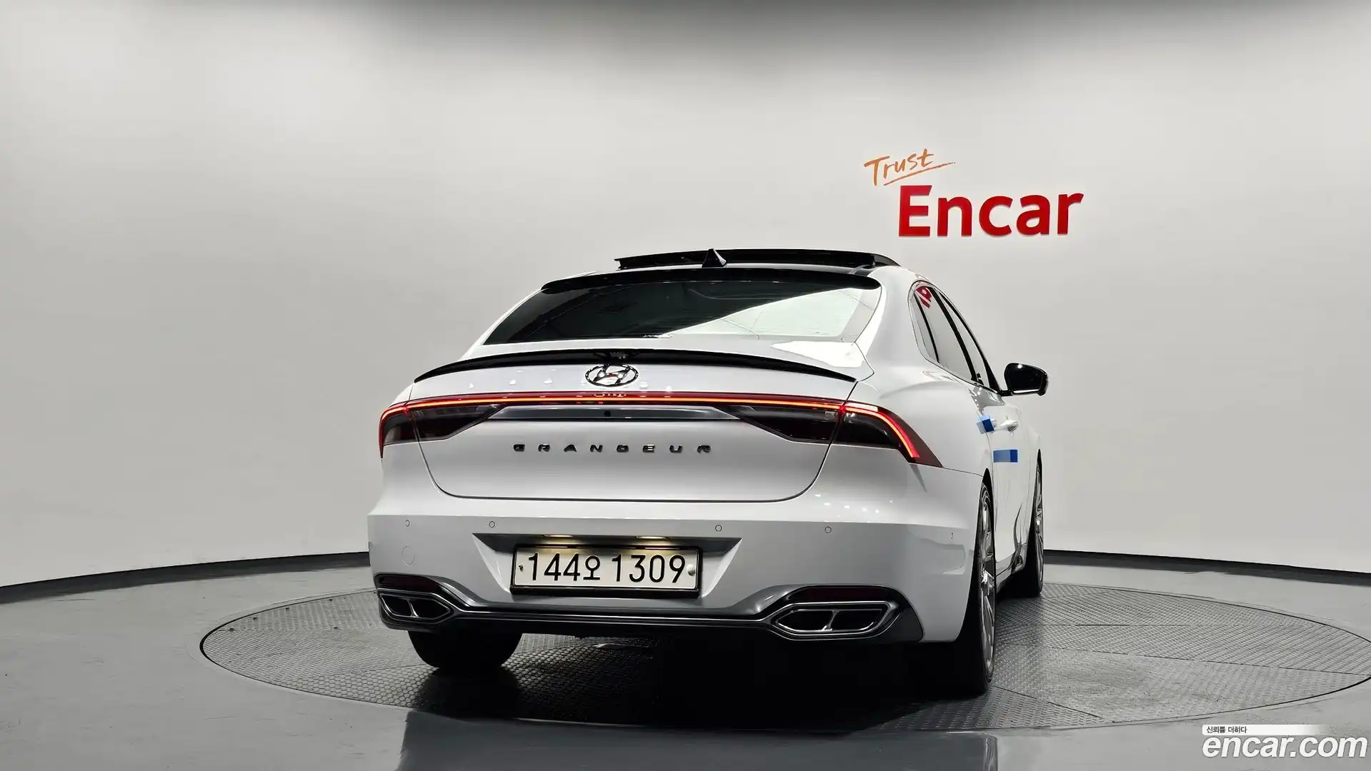 Grandeur Hyundai 2022.2-OUTER-004