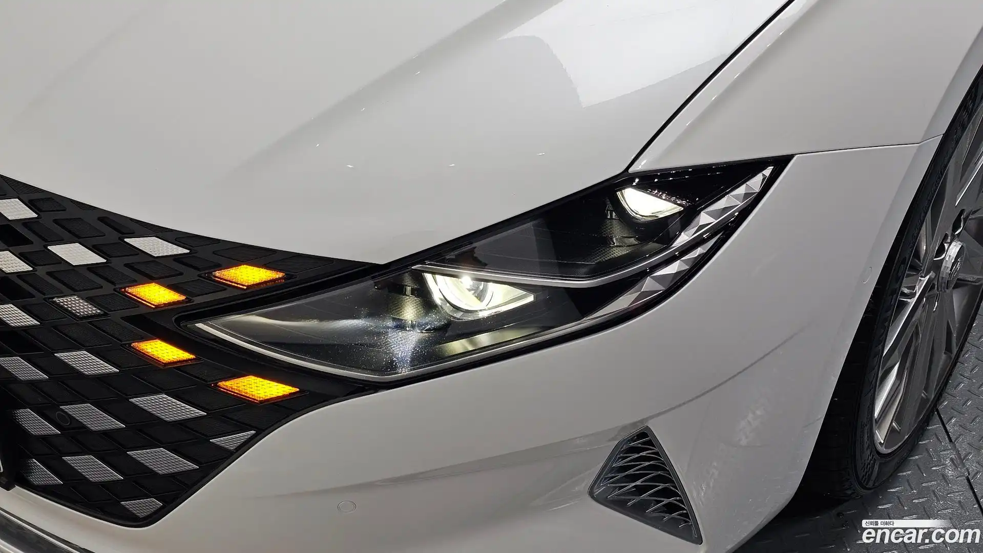 Grandeur Hyundai 2022.2-OUTER-032