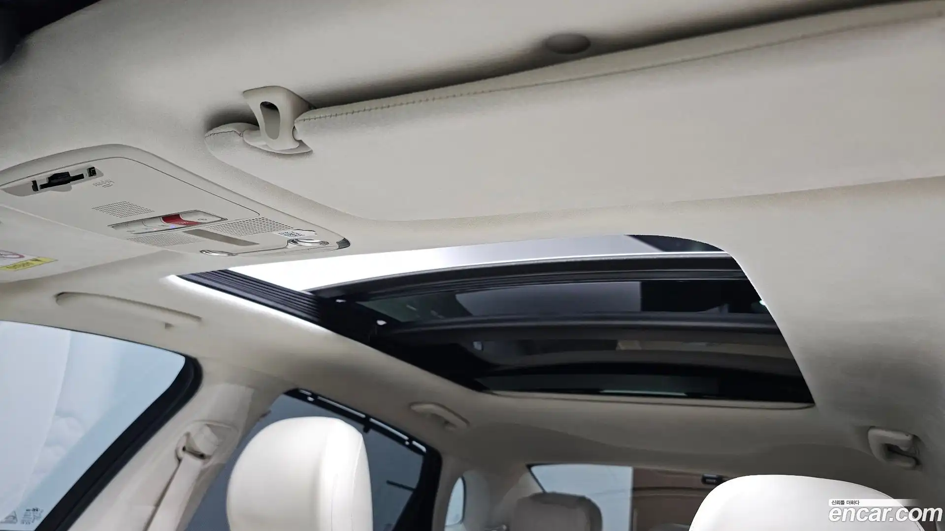 Grandeur Hyundai 2022.2-OPTION-046
