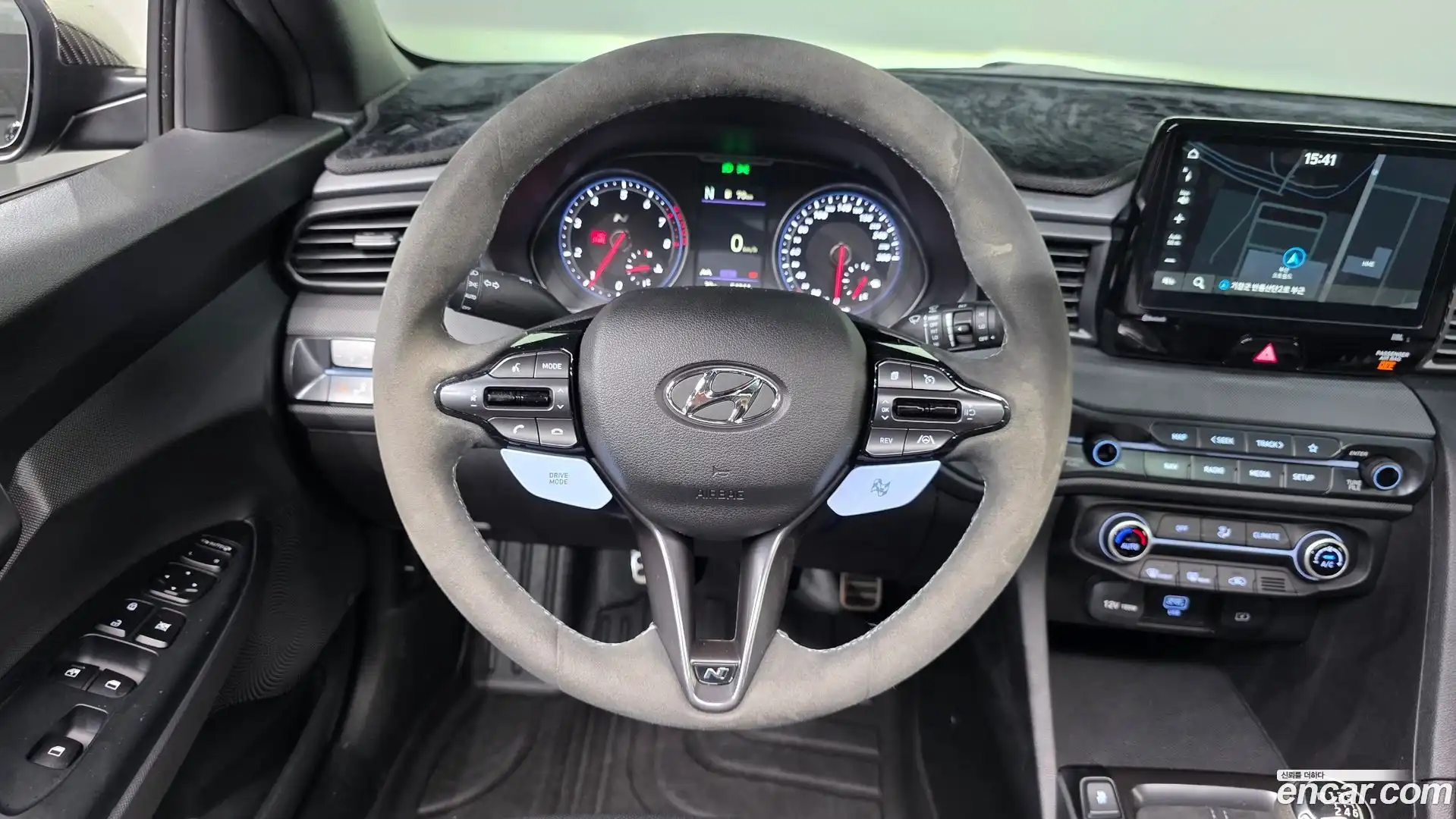 Veloster Hyundai 2021.4-OPTION-017