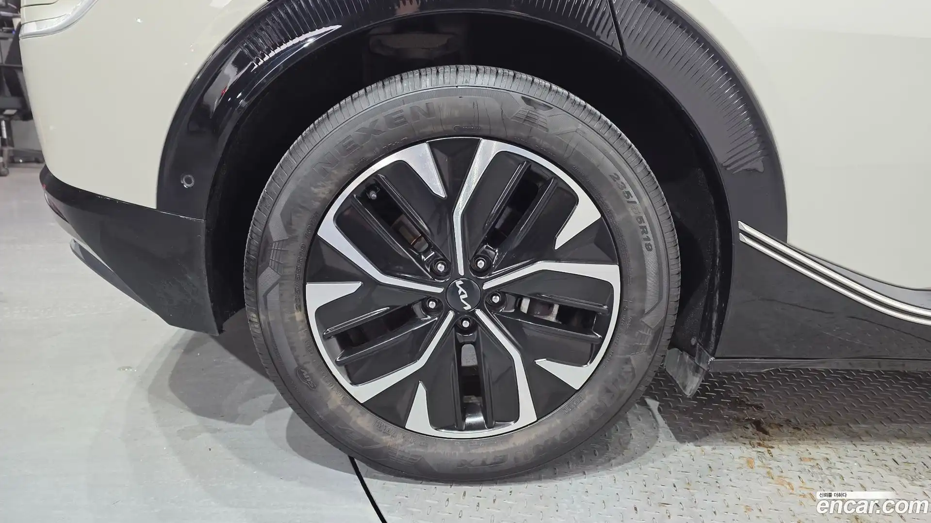 EV6 Kia 2022.2-OUTER-005