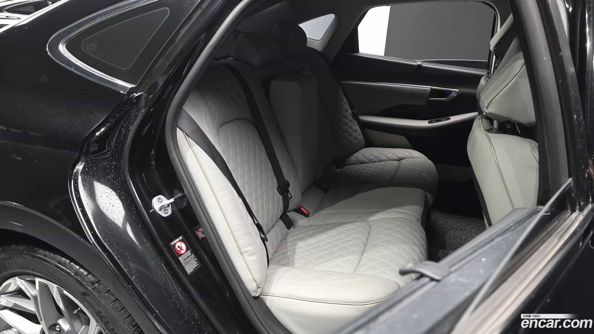 Sonata Hyundai 2019.6-OPTION-016