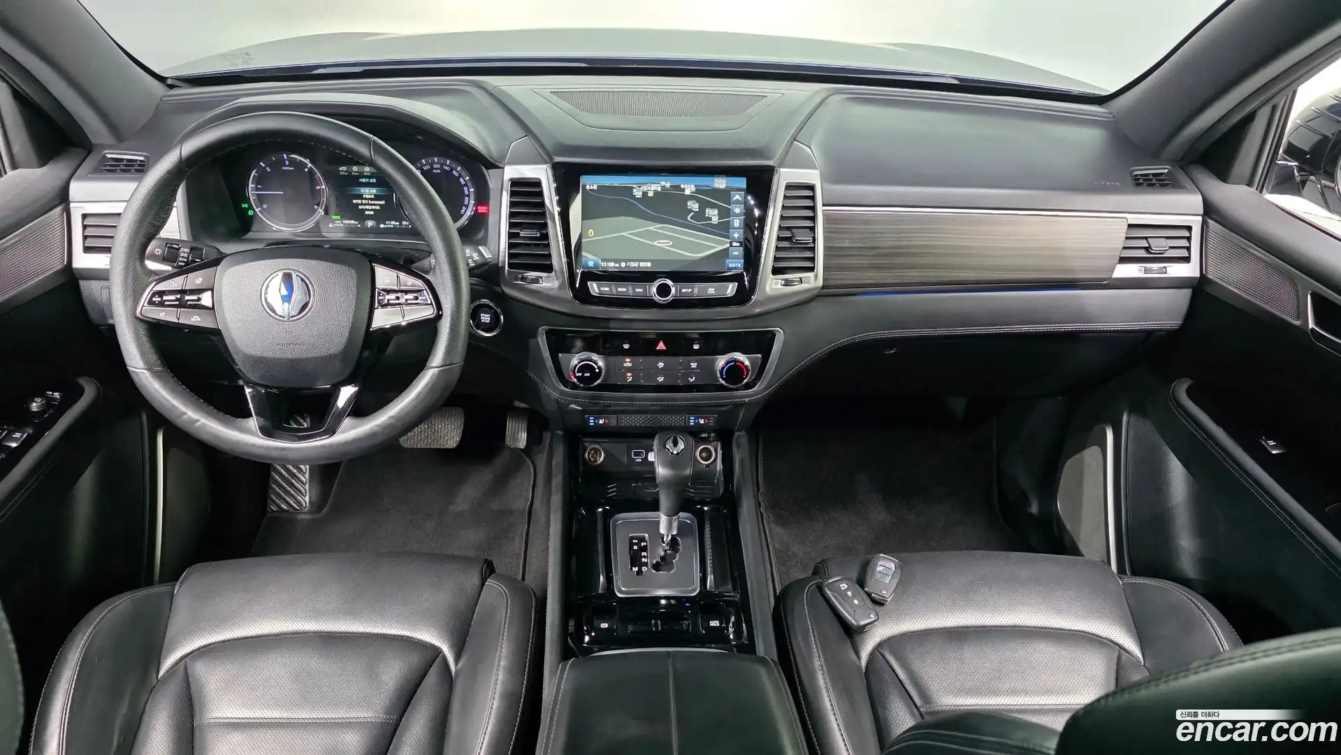 Rexton KG Mobility 2018.10-INNER-007