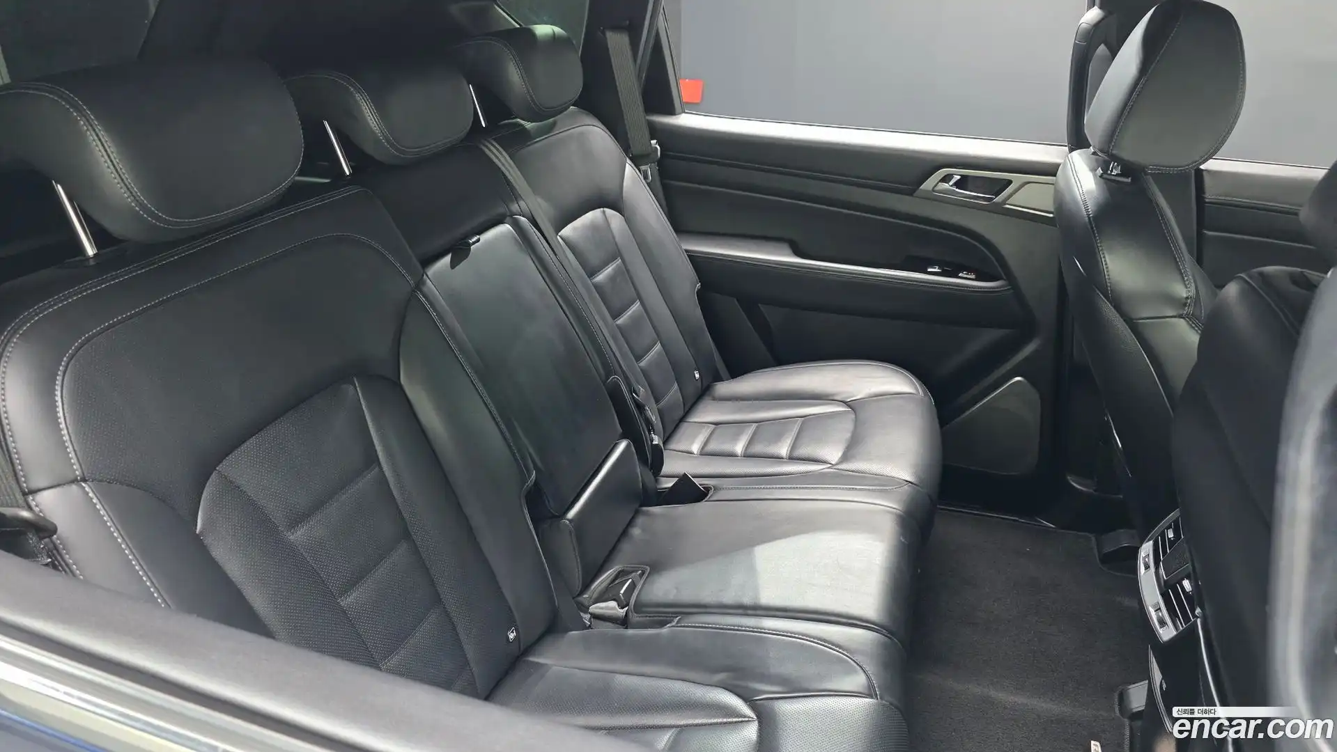Rexton KG Mobility 2018.10-OPTION-015