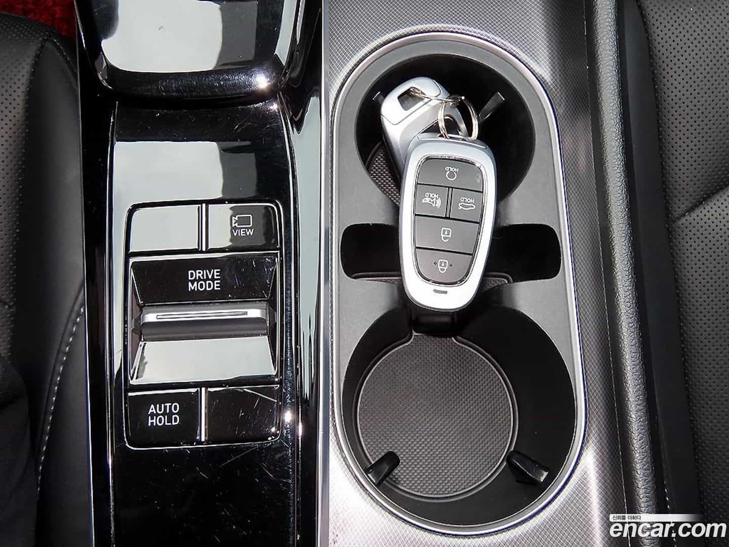 Sonata Hyundai 2022.8-OPTION-017
