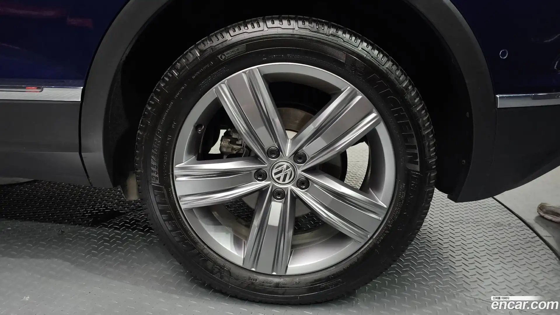 Tiguan Volkswagen 2018.6-OUTER-031
