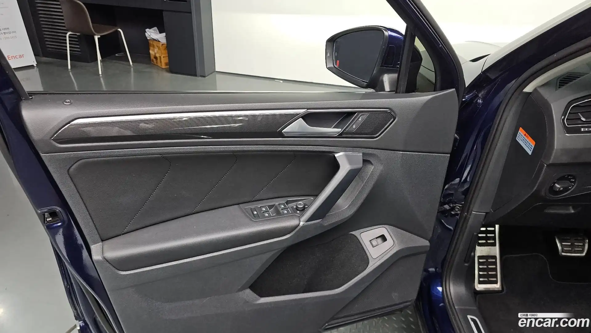 Tiguan Volkswagen 2018.6-INNER-034