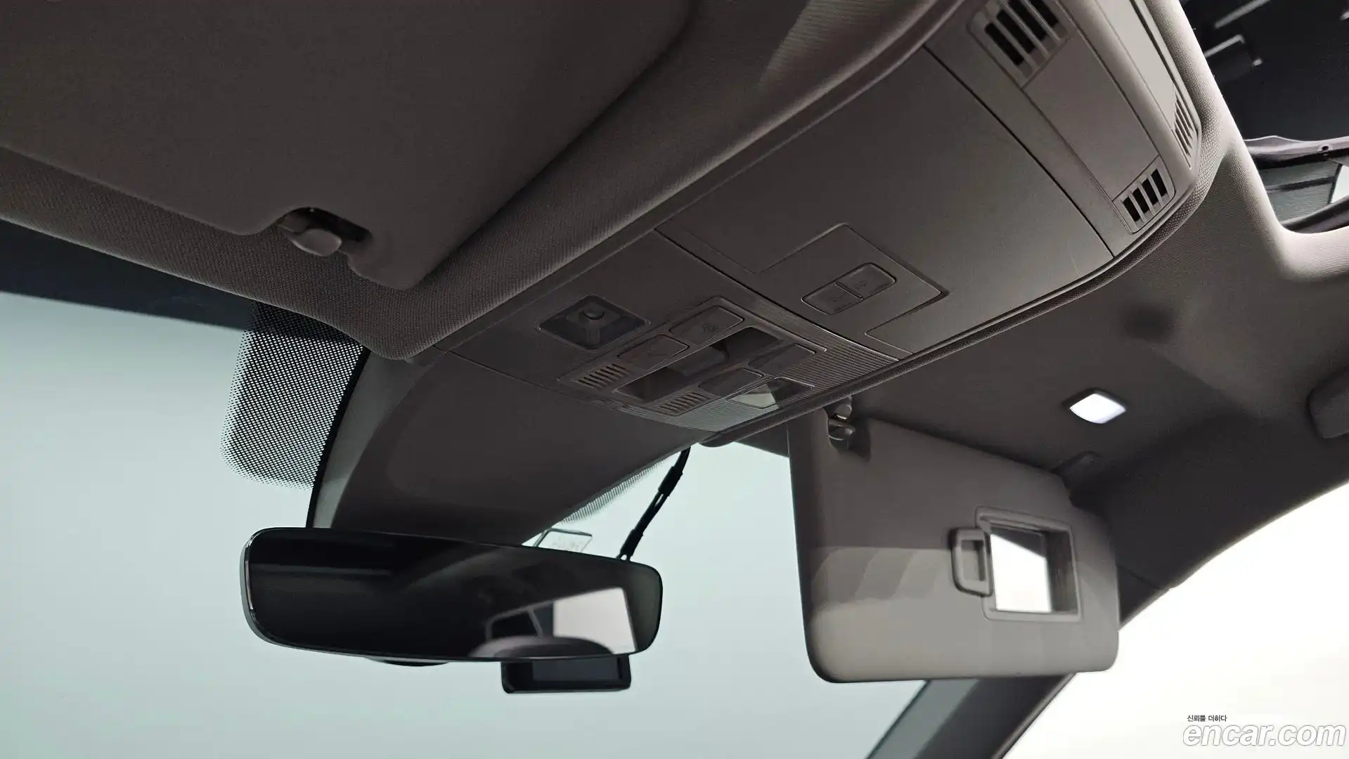 Tiguan Volkswagen 2018.6-OPTION-040