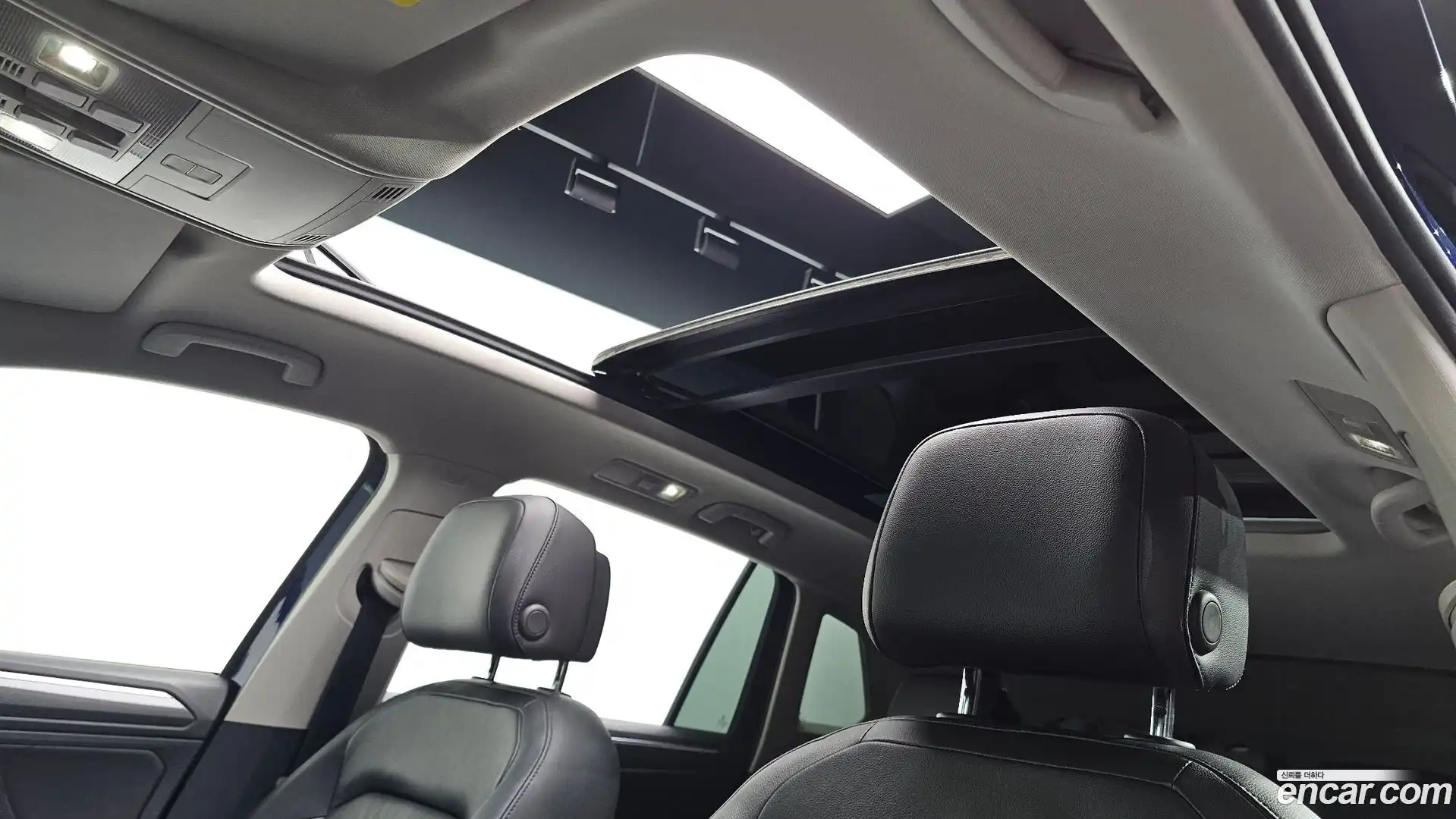 Tiguan Volkswagen 2018.6-OPTION-041