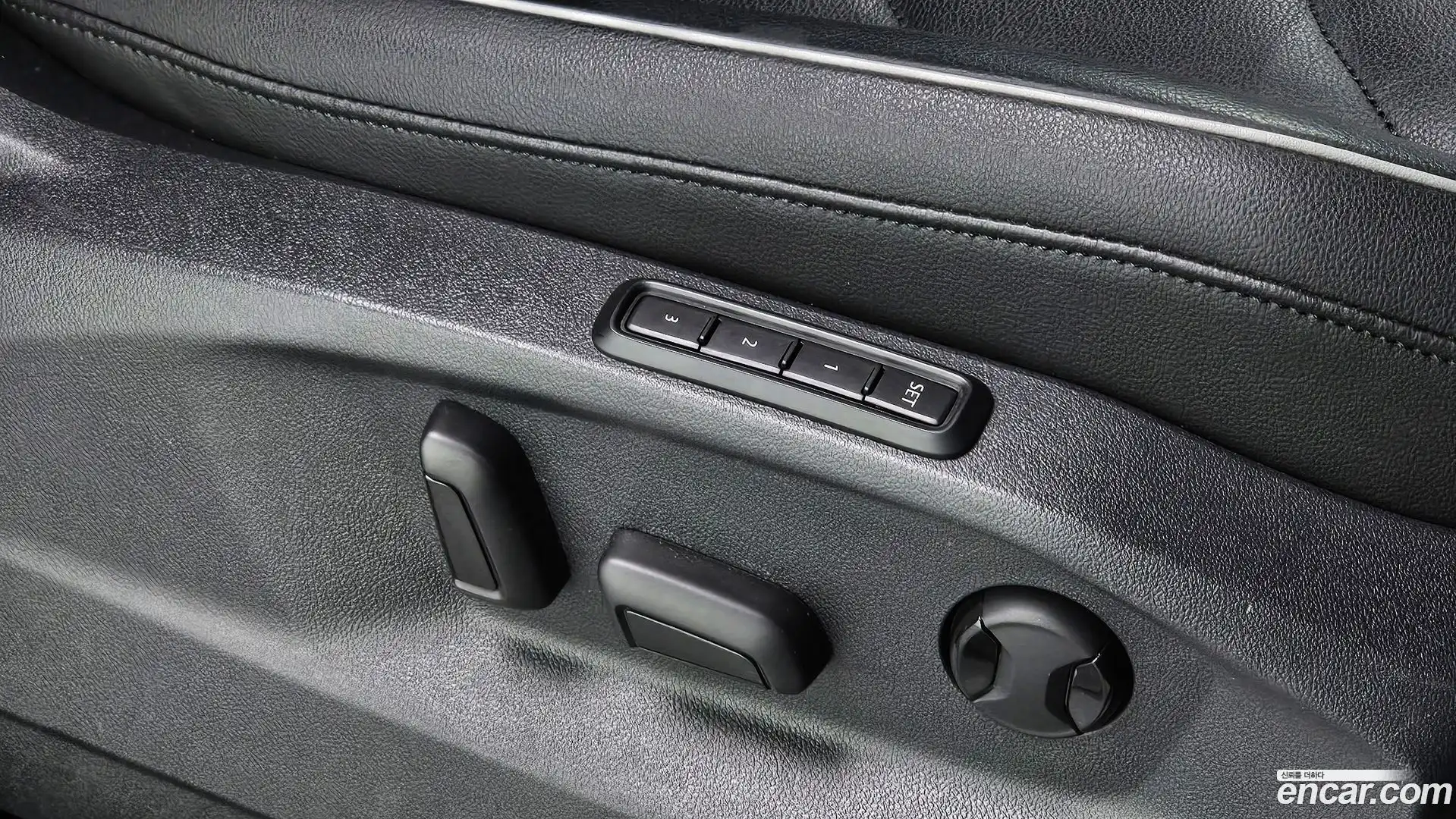 Tiguan Volkswagen 2018.6-OPTION-045
