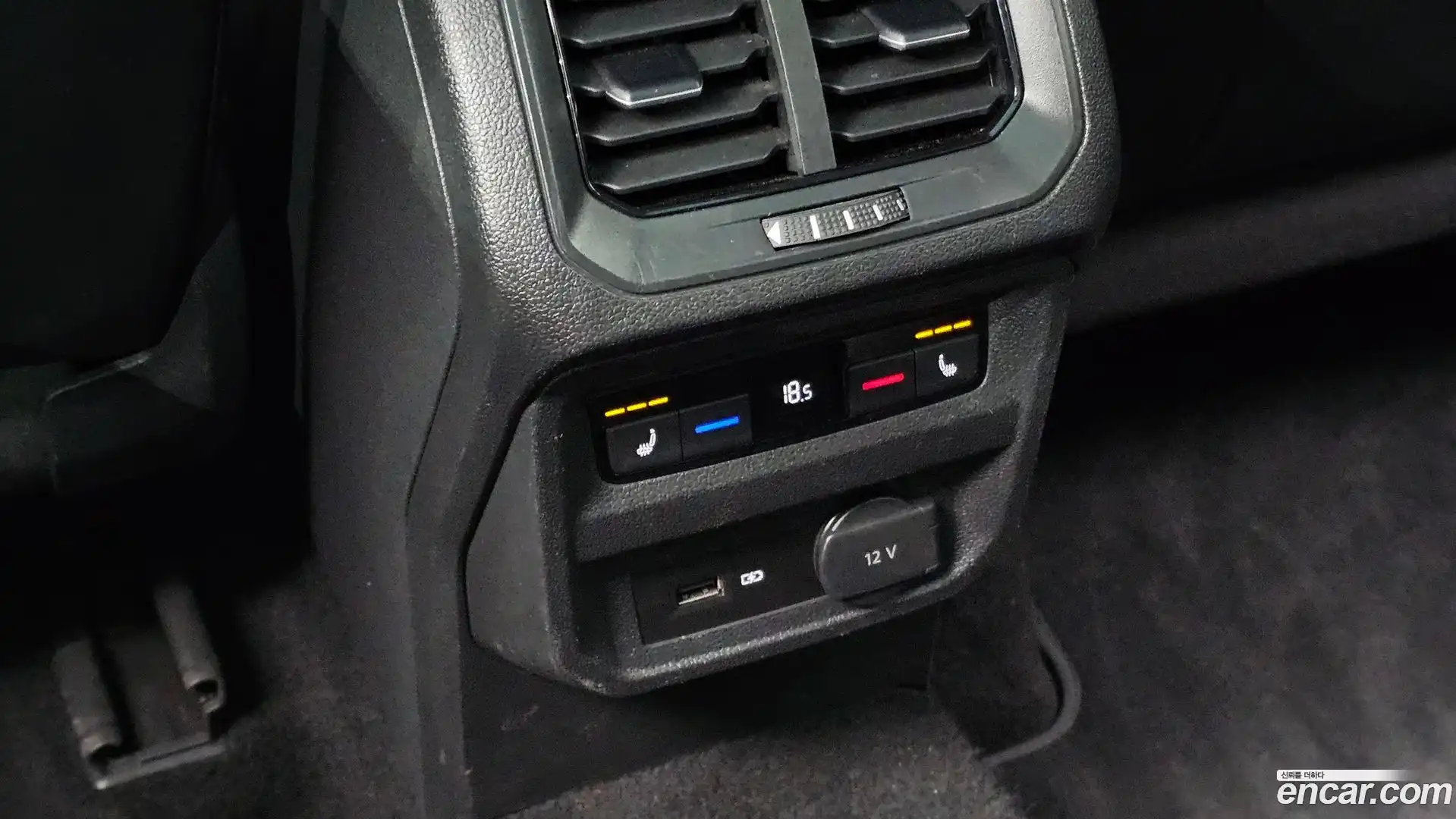 Tiguan Volkswagen 2018.6-OPTION-046
